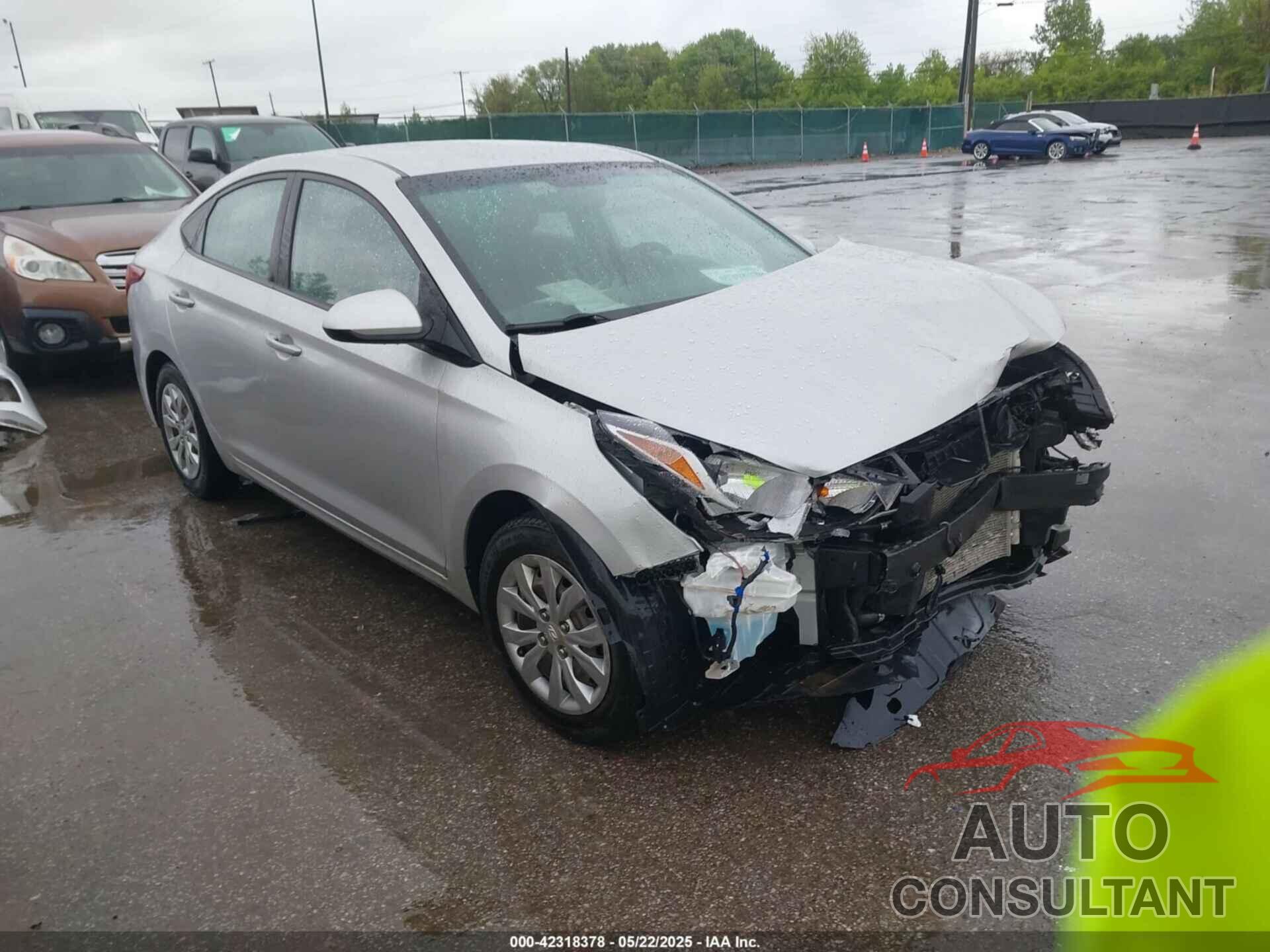 HYUNDAI ACCENT 2018 - 3KPC24A3XJE008493