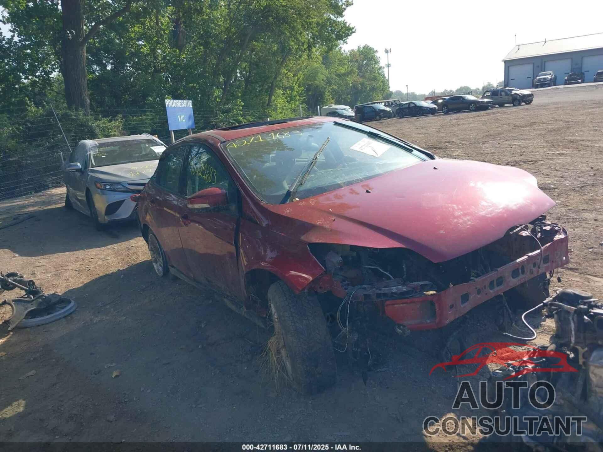 FORD FOCUS 2014 - 1FADP3F20EL404998