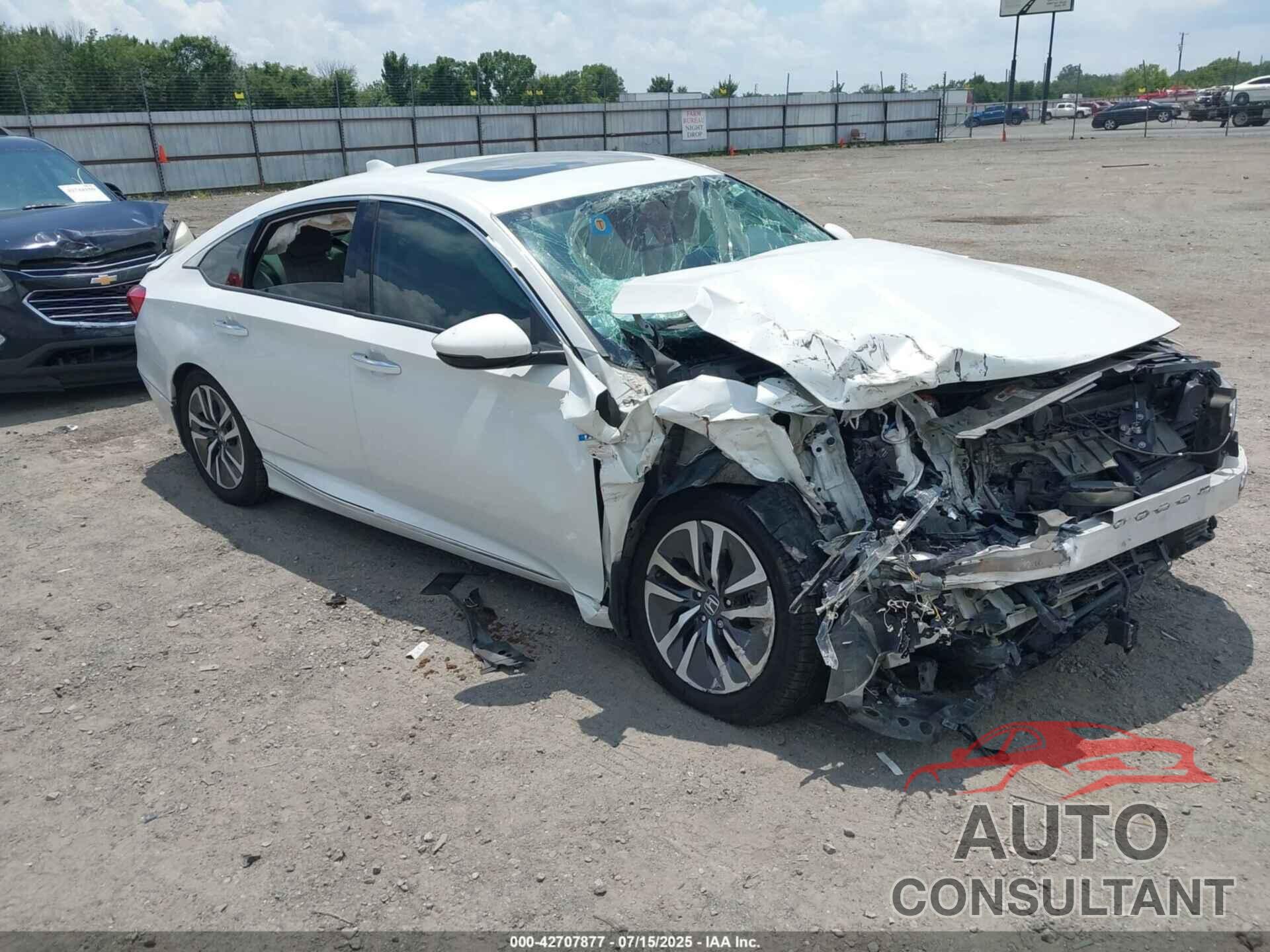 HONDA ACCORD HYBRID 2018 - 1HGCV3F90JA013253
