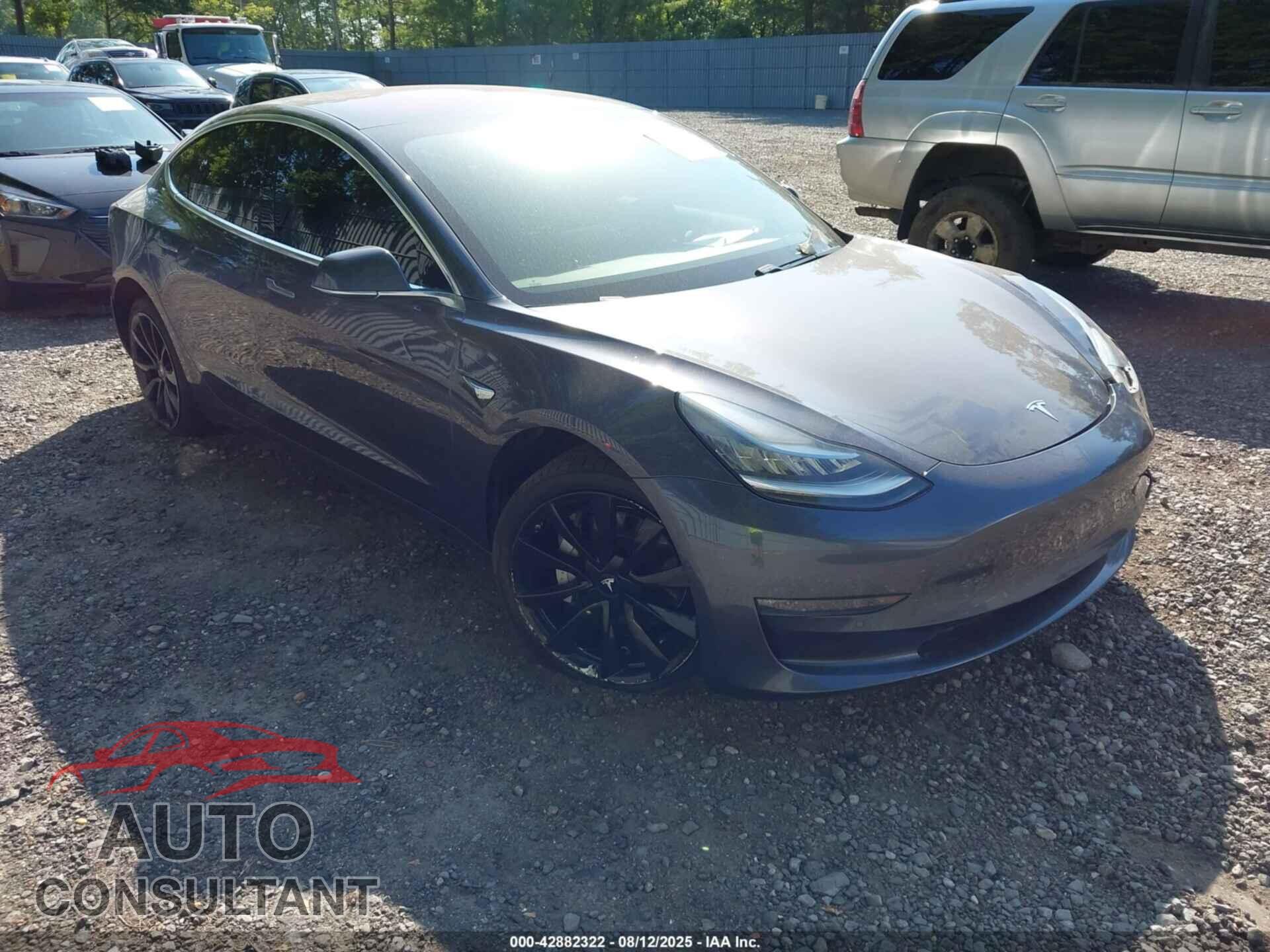 TESLA MODEL 3 2018 - 5YJ3E1EA4JF154896