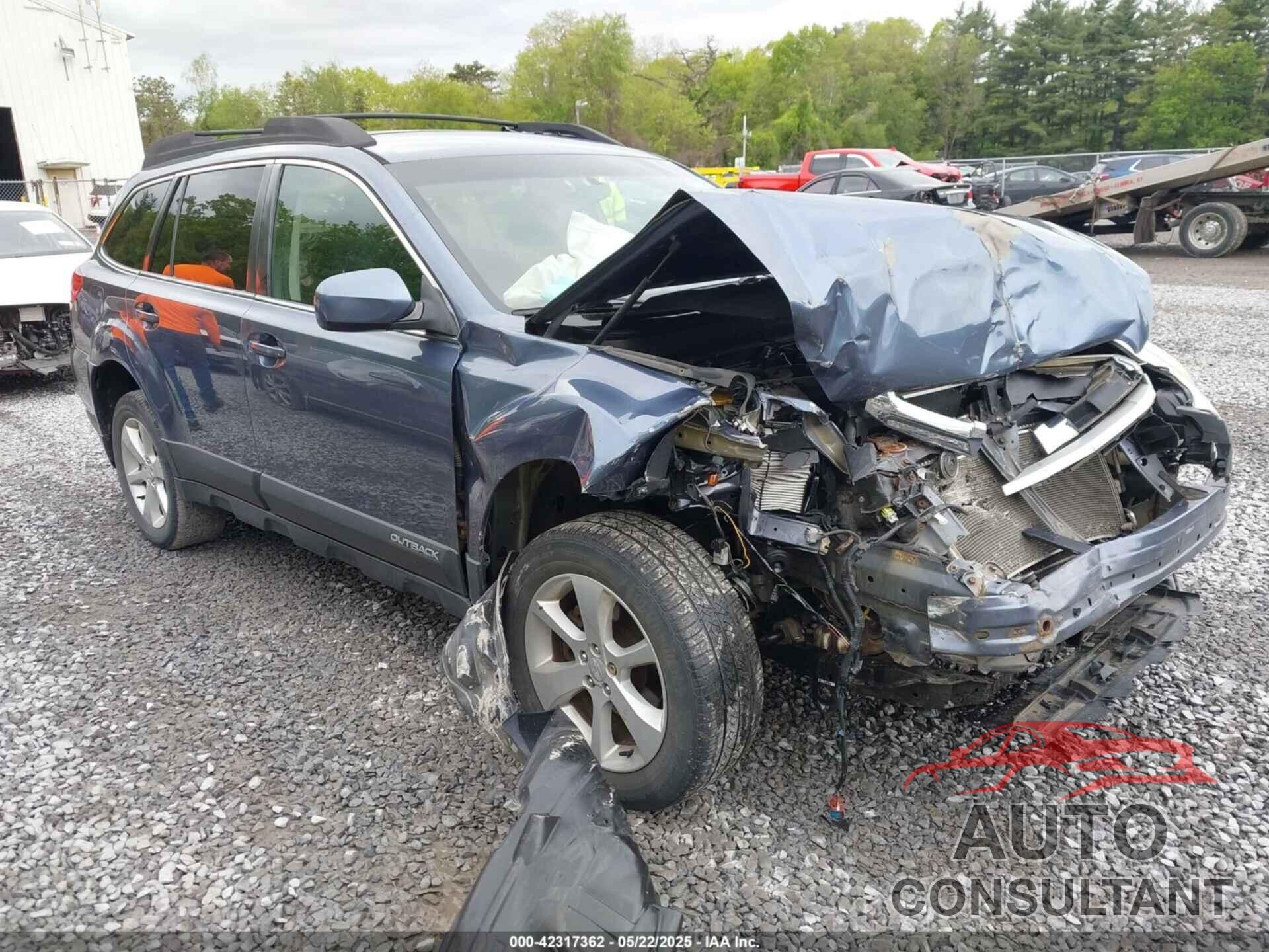 SUBARU OUTBACK 2013 - 4S4BRBCC2D1225001