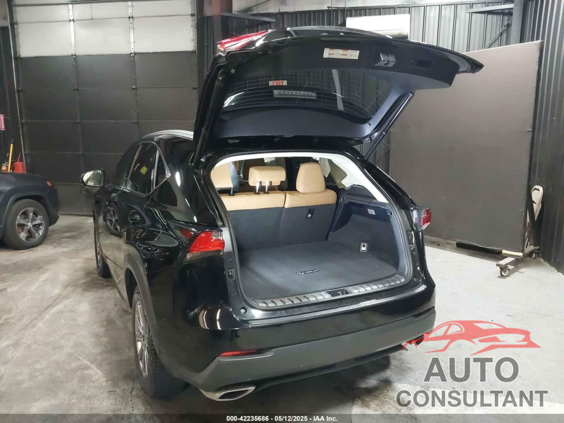 LEXUS NX 200T 2017 - JTJBARBZ6H2123918