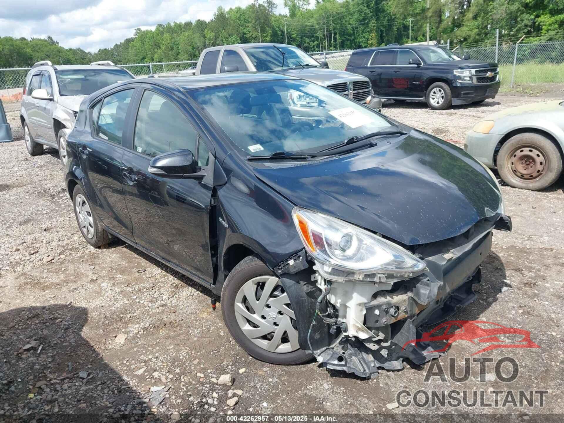 TOYOTA PRIUS C 2015 - JTDKDTB32F1582661
