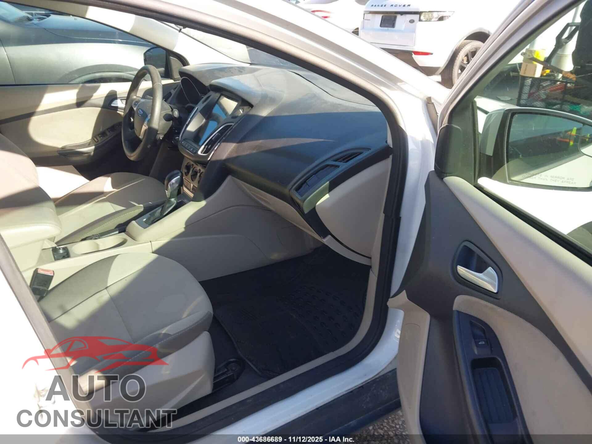 FORD FOCUS 2013 - 1FADP3F25DL210028