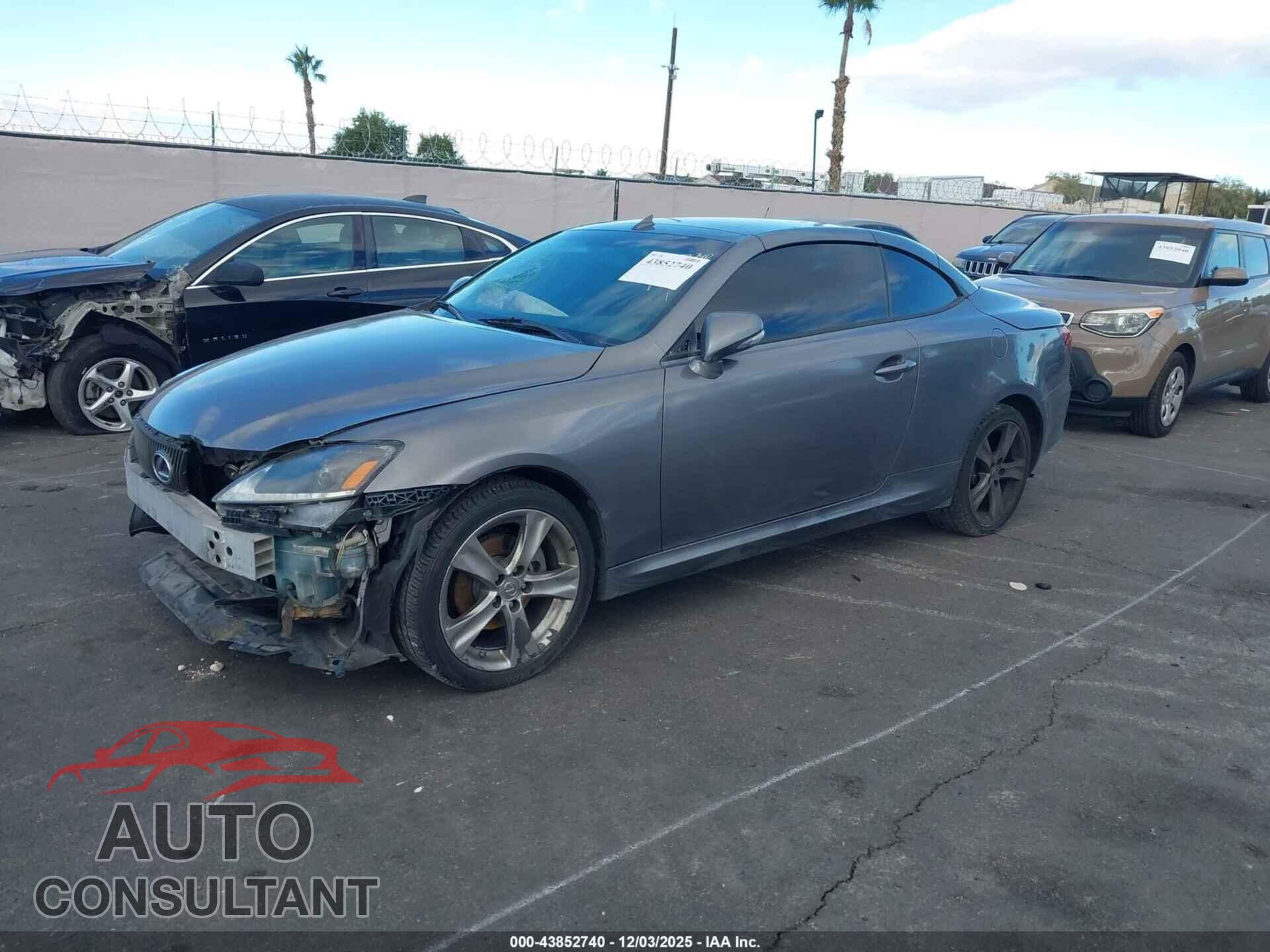 LEXUS IS 250C 2012 - JTHFF2C28C2523131