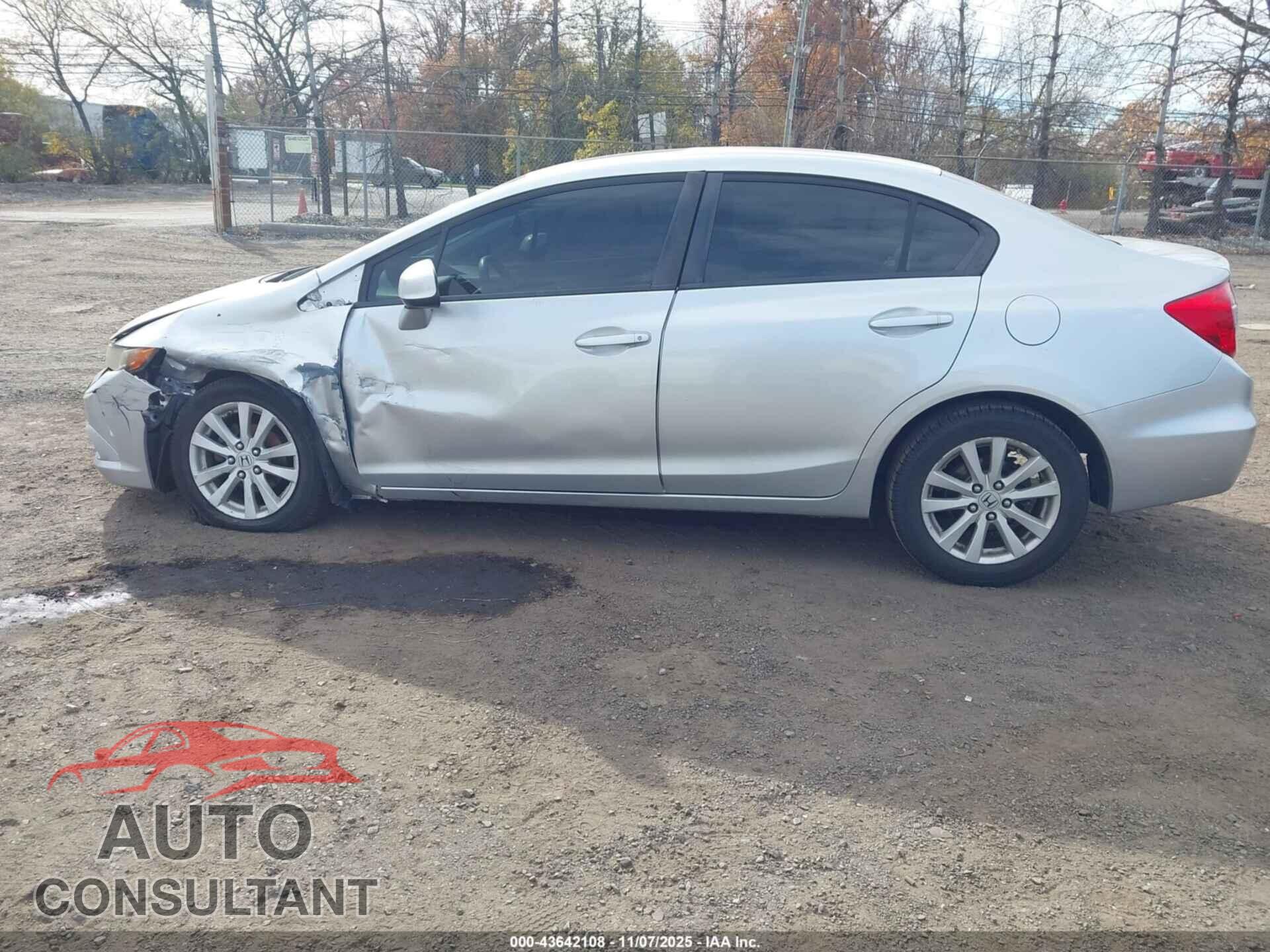 HONDA CIVIC 2012 - 2HGFB2F82CH319267