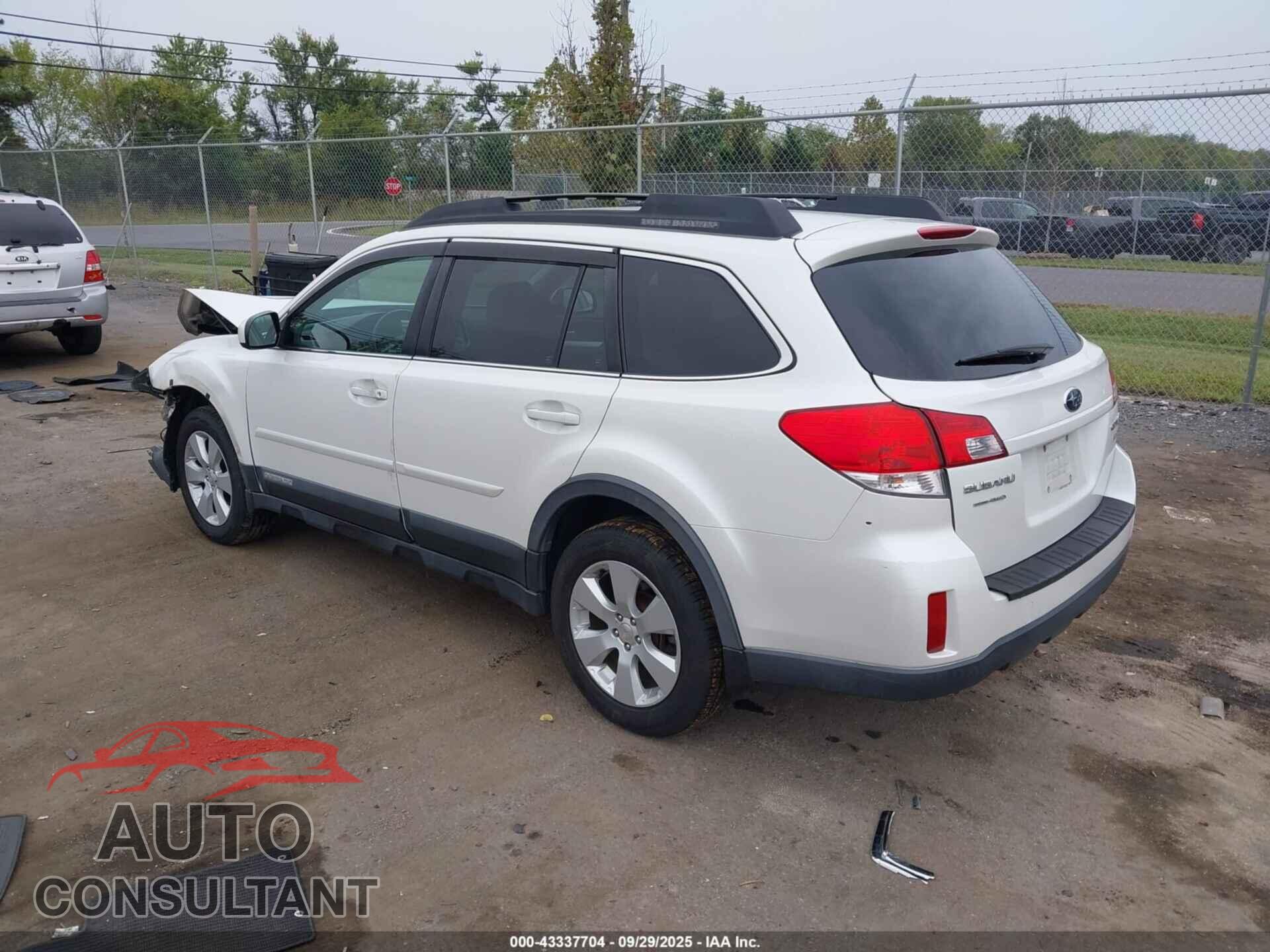 SUBARU OUTBACK 2011 - 4S4BRBCC4B3330866