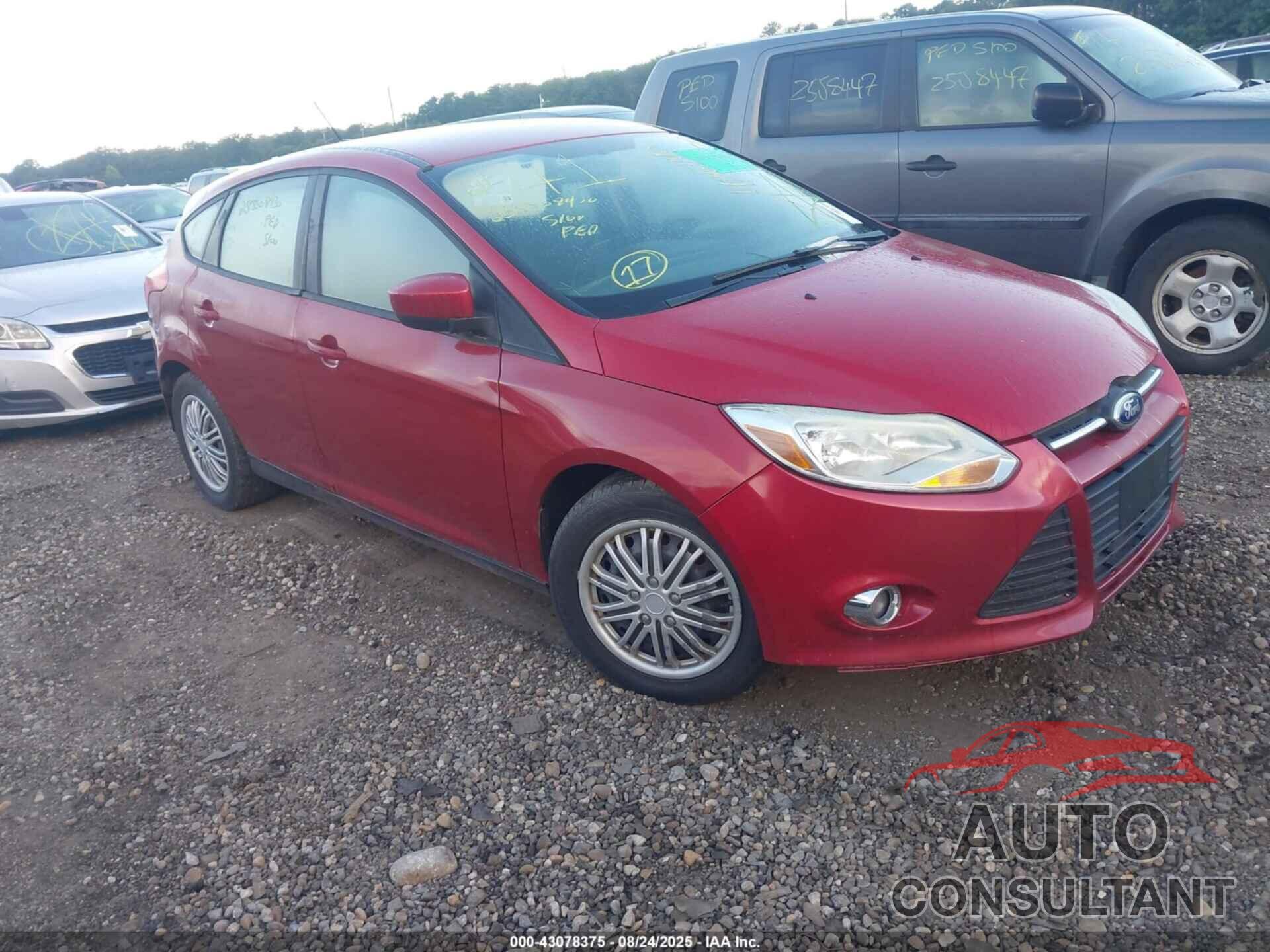 FORD FOCUS 2012 - 1FAHP3K25CL335231