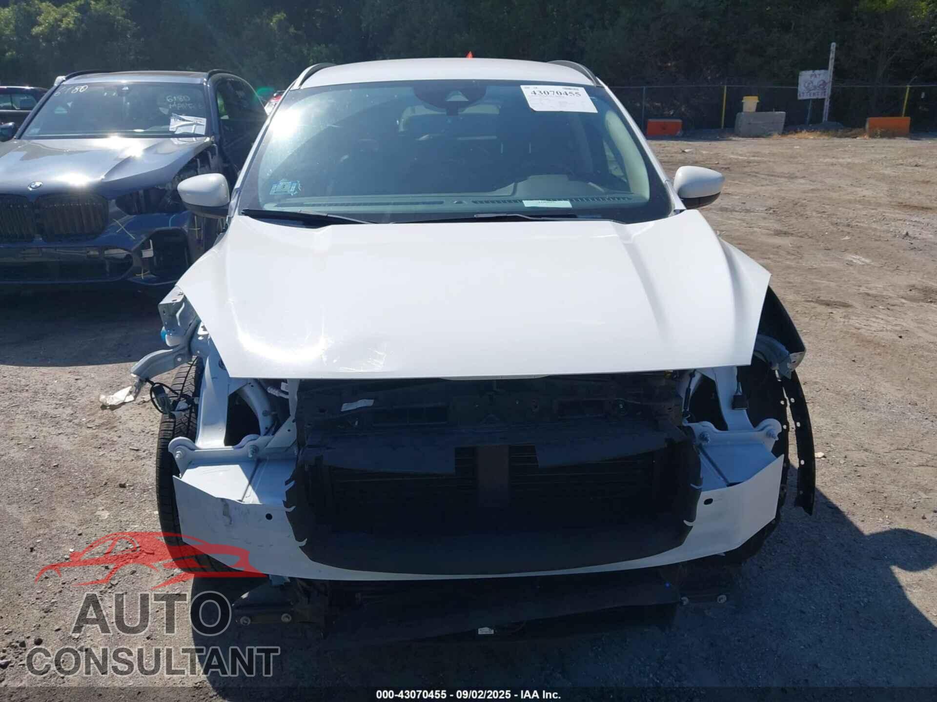 FORD ESCAPE 2020 - 1FMCU0H64LUA24630