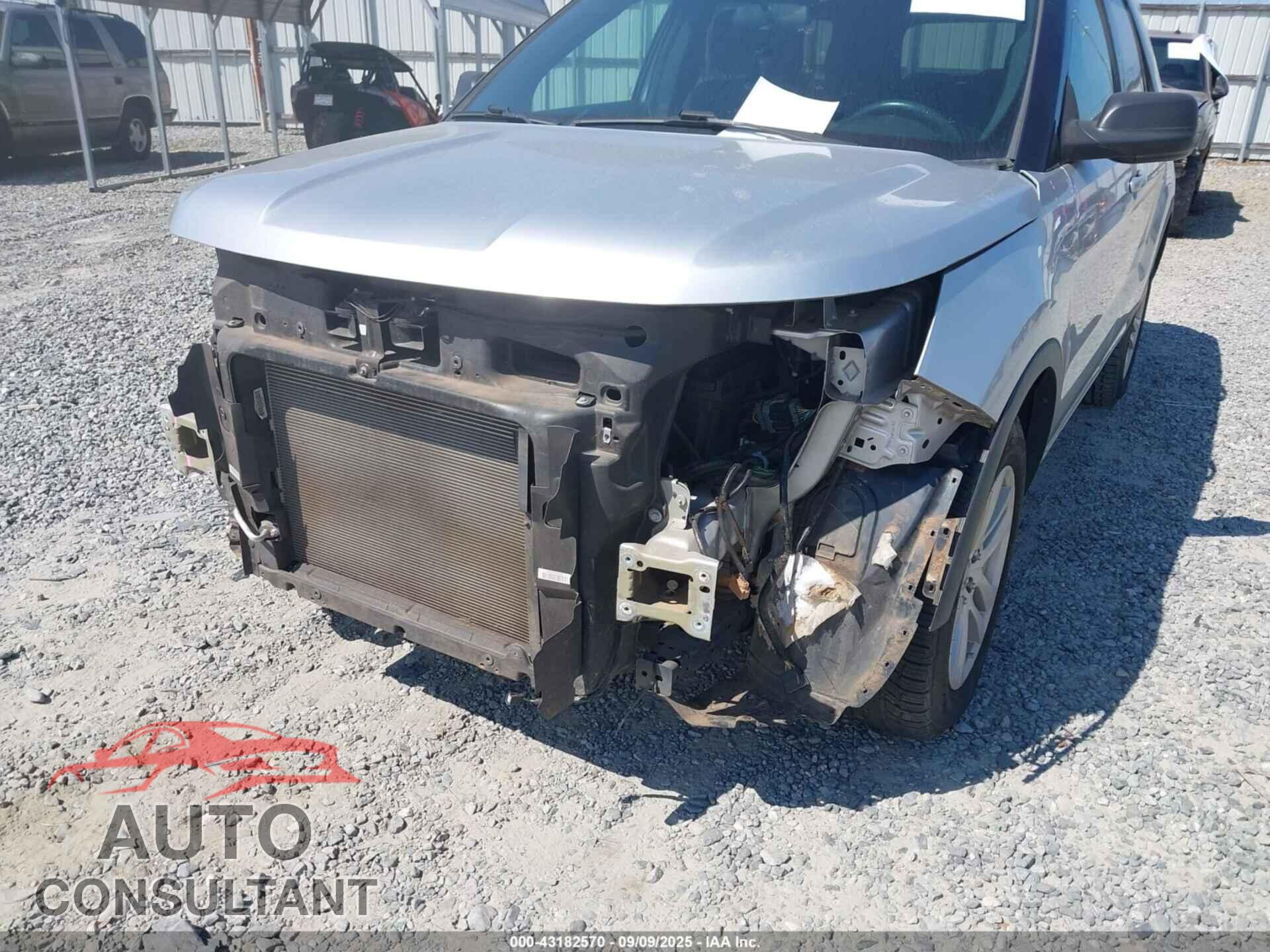 FORD EXPLORER 2018 - 1FM5K7D82JGB26311