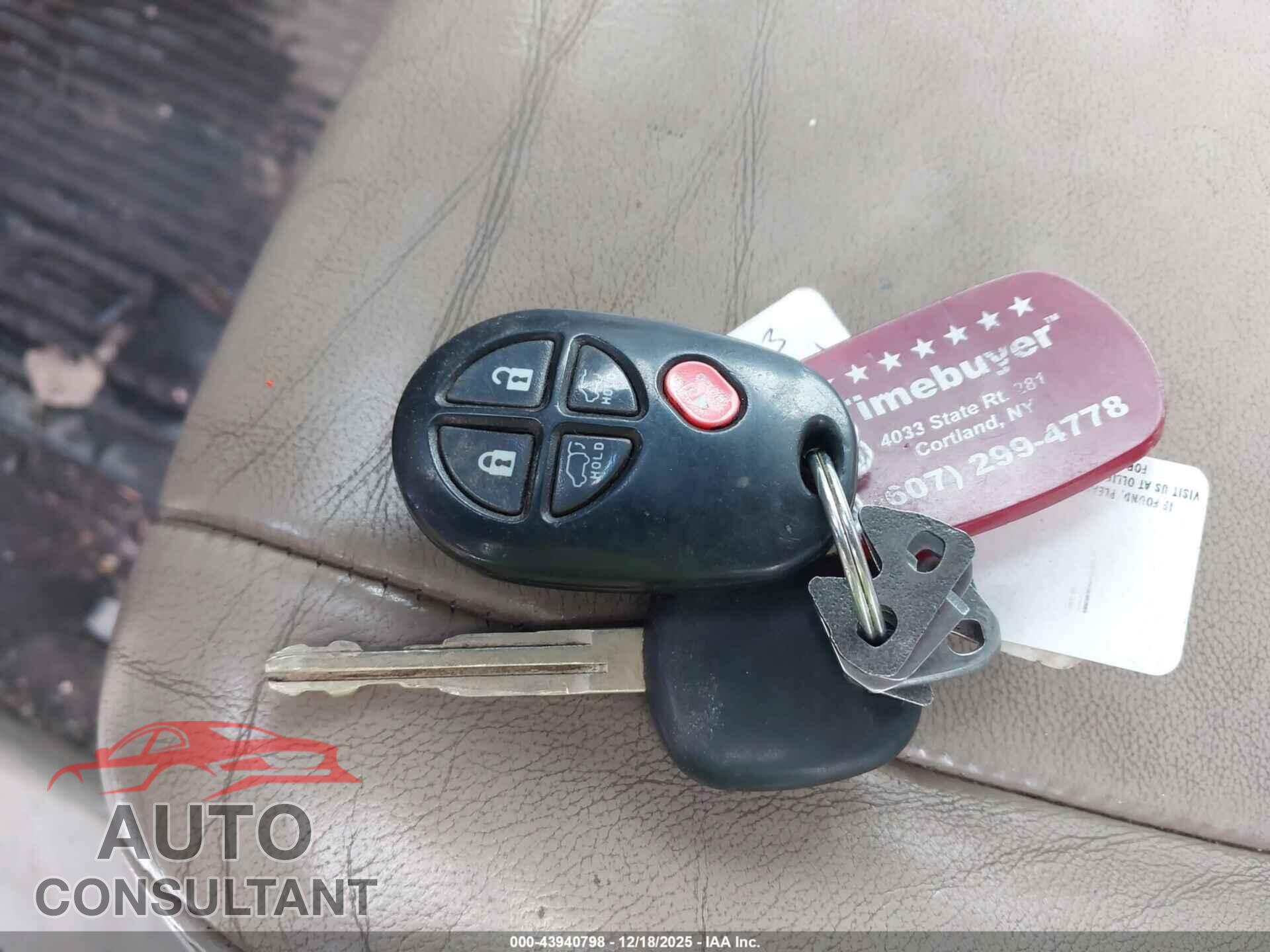 TOYOTA HIGHLANDER 2013 - 5TDBK3EH8DS239172