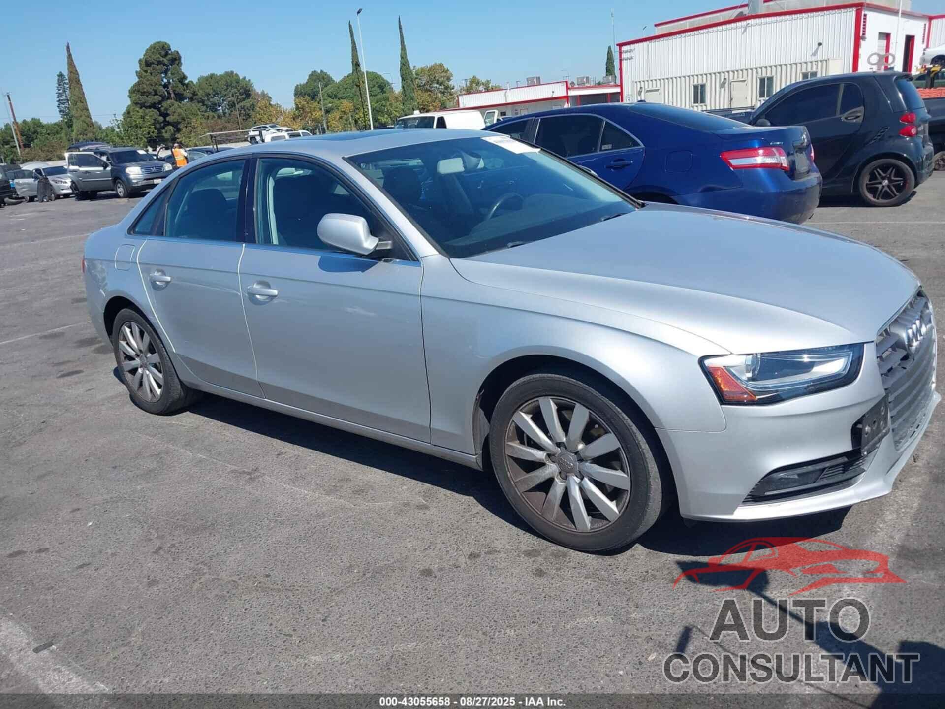 AUDI A4 2013 - WAUBFAFL5DA160810