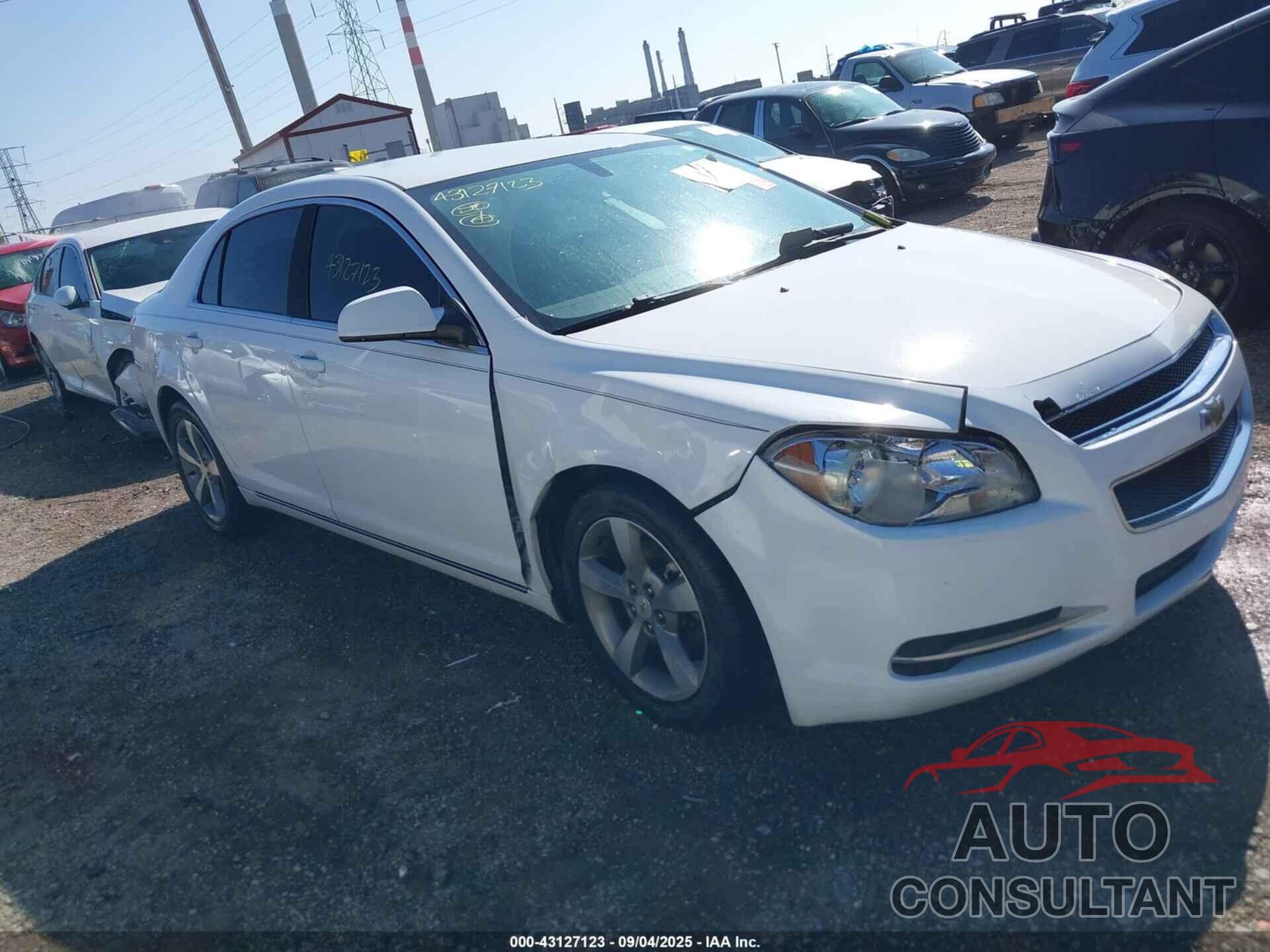CHEVROLET MALIBU 2011 - 1G1ZC5EU3BF152225