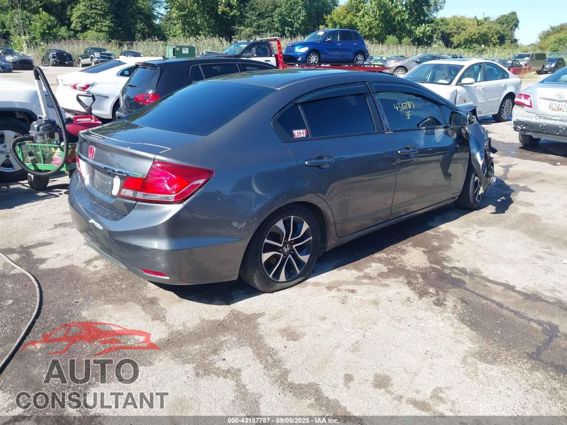 HONDA CIVIC 2013 - 2HGFB2F87DH513357
