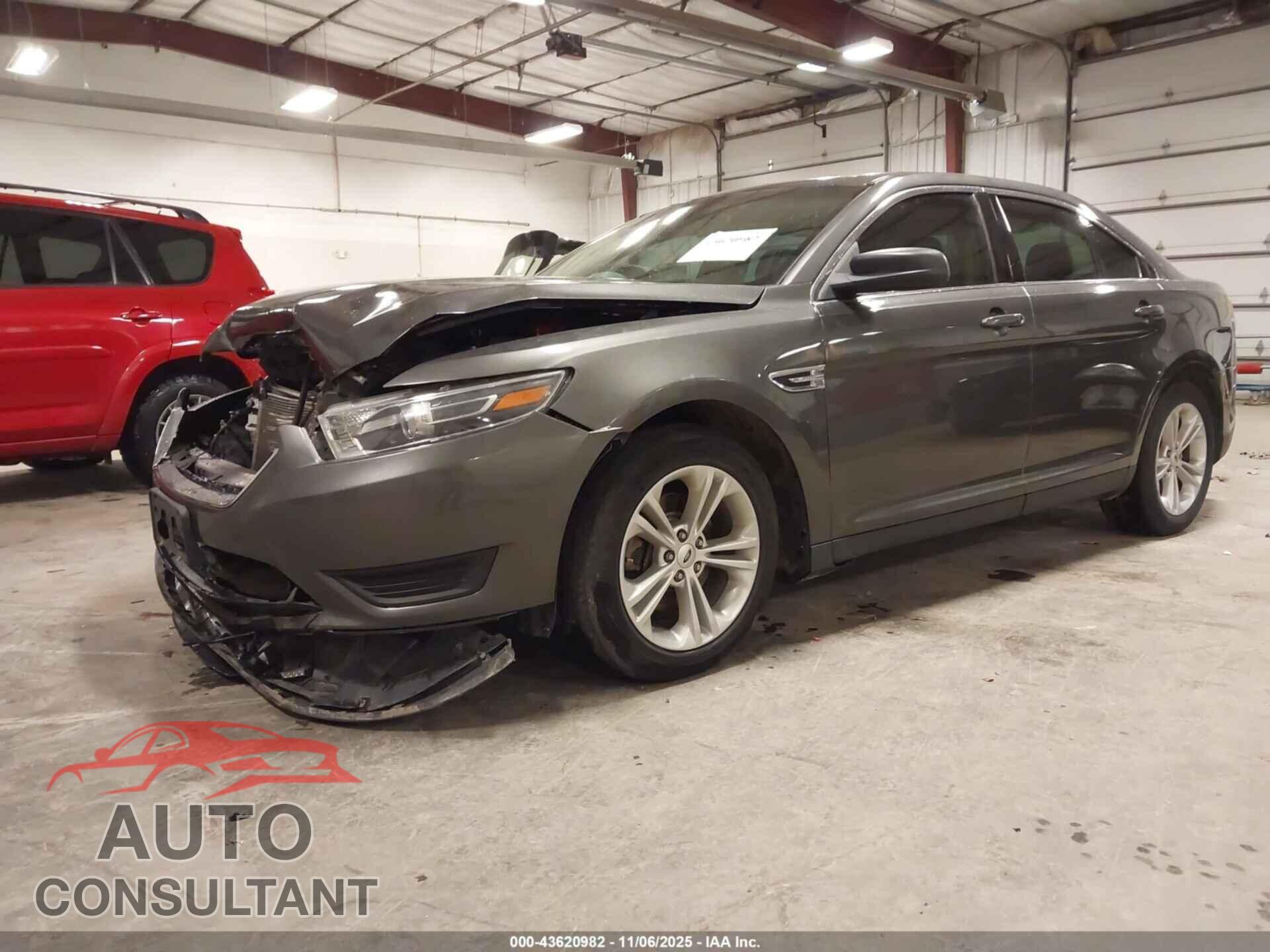FORD TAURUS 2015 - 1FAHP2D85FG159516
