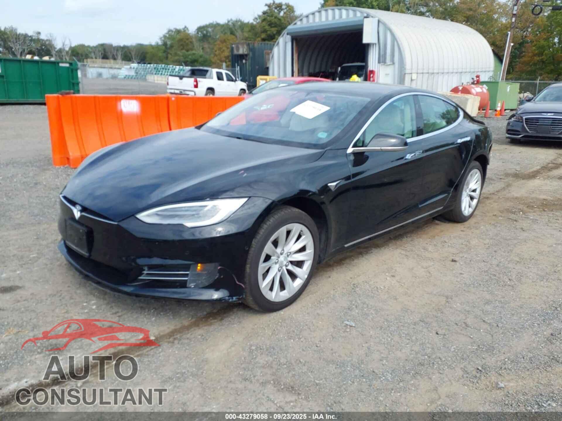 TESLA MODEL S 2018 - 5YJSA1E27JF282954