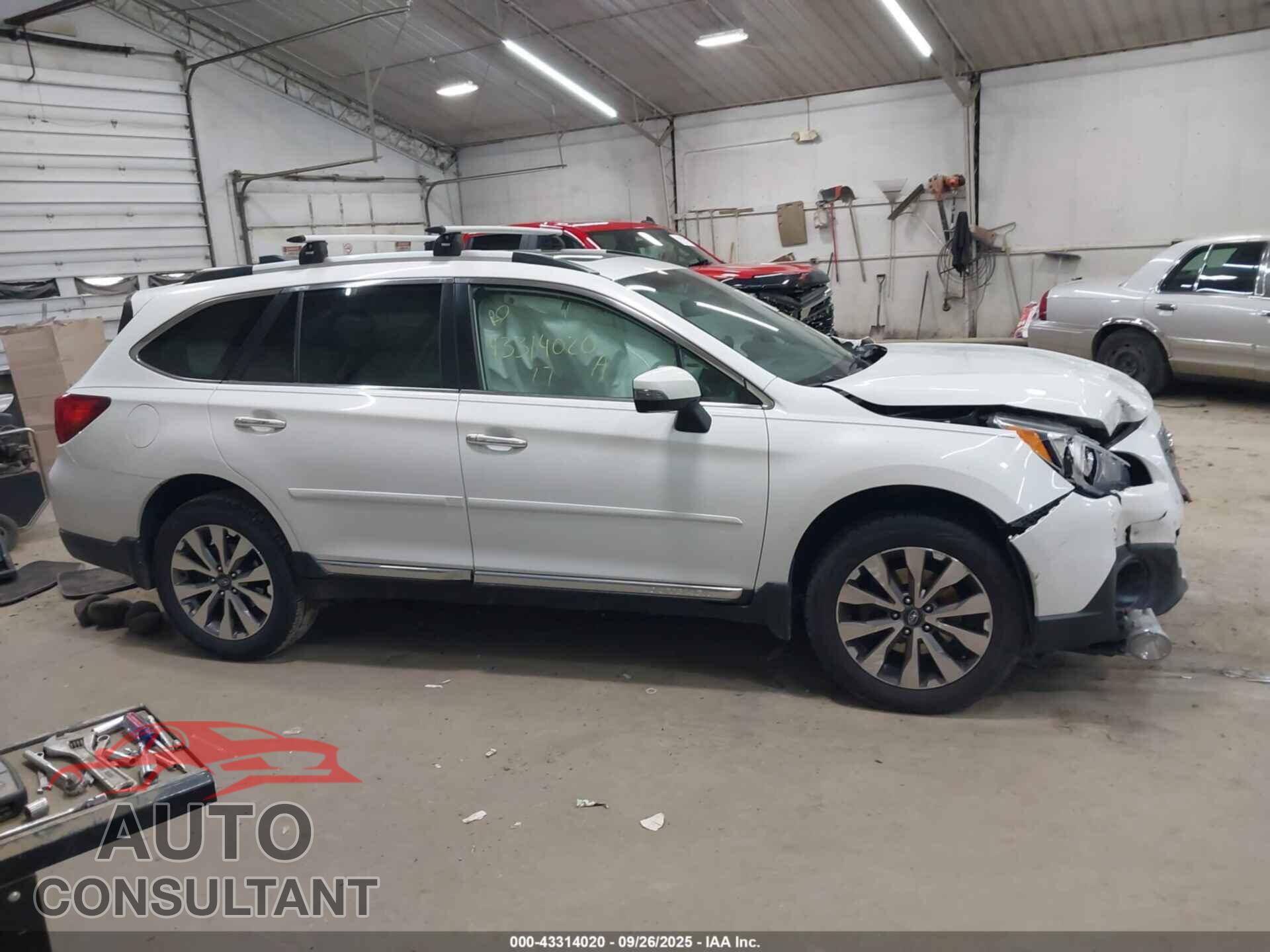 SUBARU OUTBACK 2017 - 4S4BSATCXH3420854