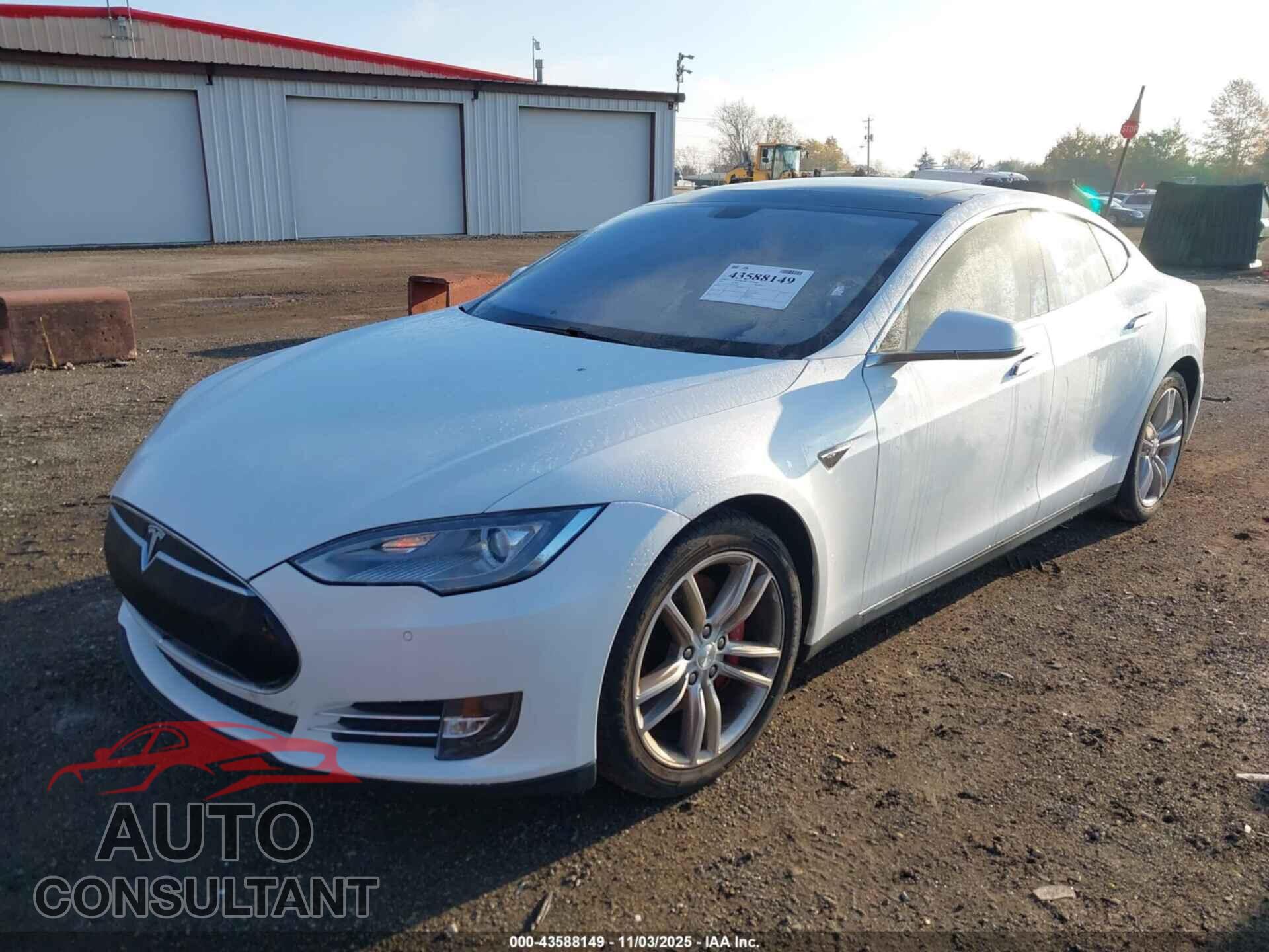 TESLA MODEL S 2014 - 5YJSA1H1XEFP41581