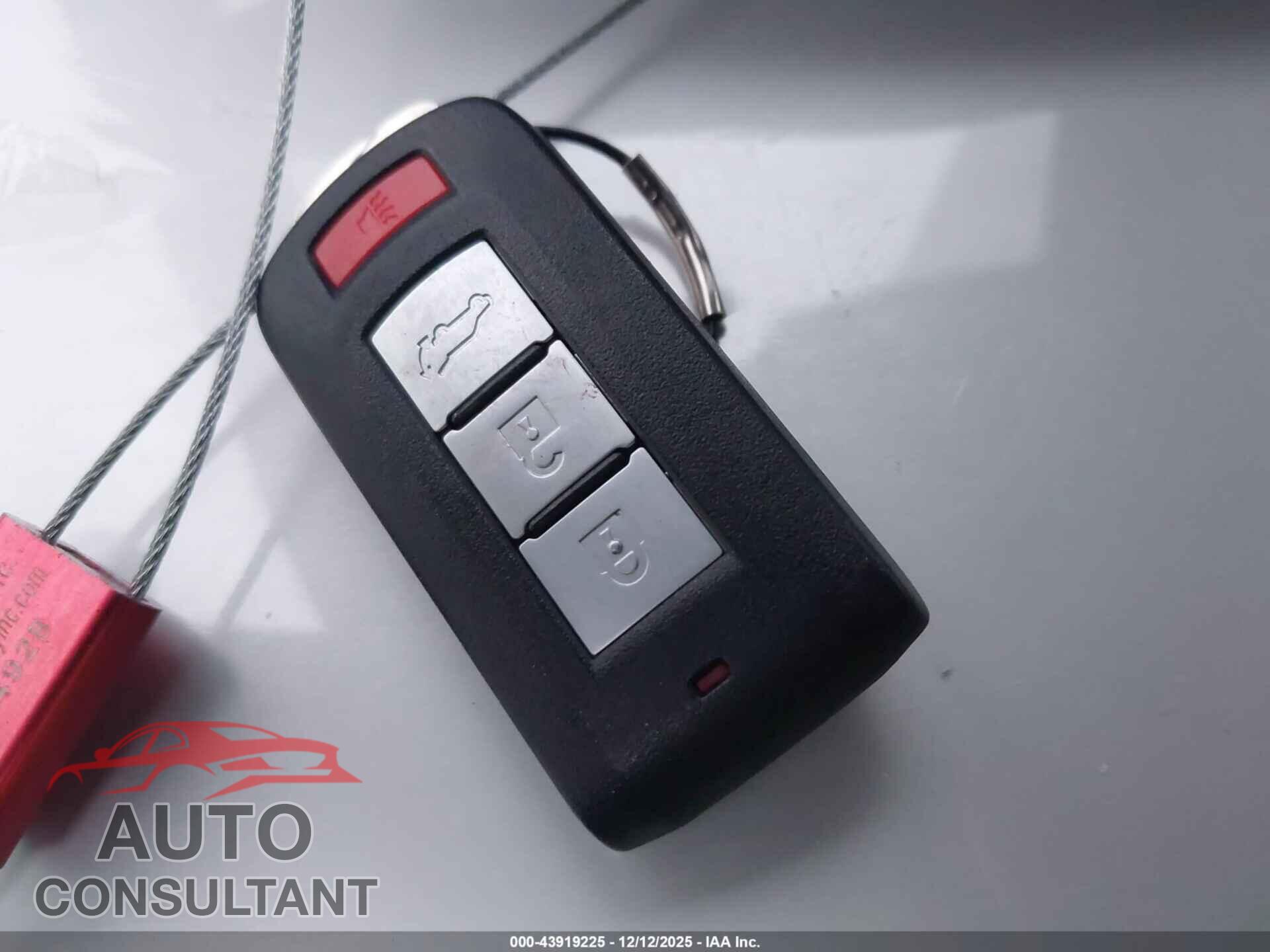 MITSUBISHI ECLIPSE CROSS 2025 - JA4ATWAA7SZ036279
