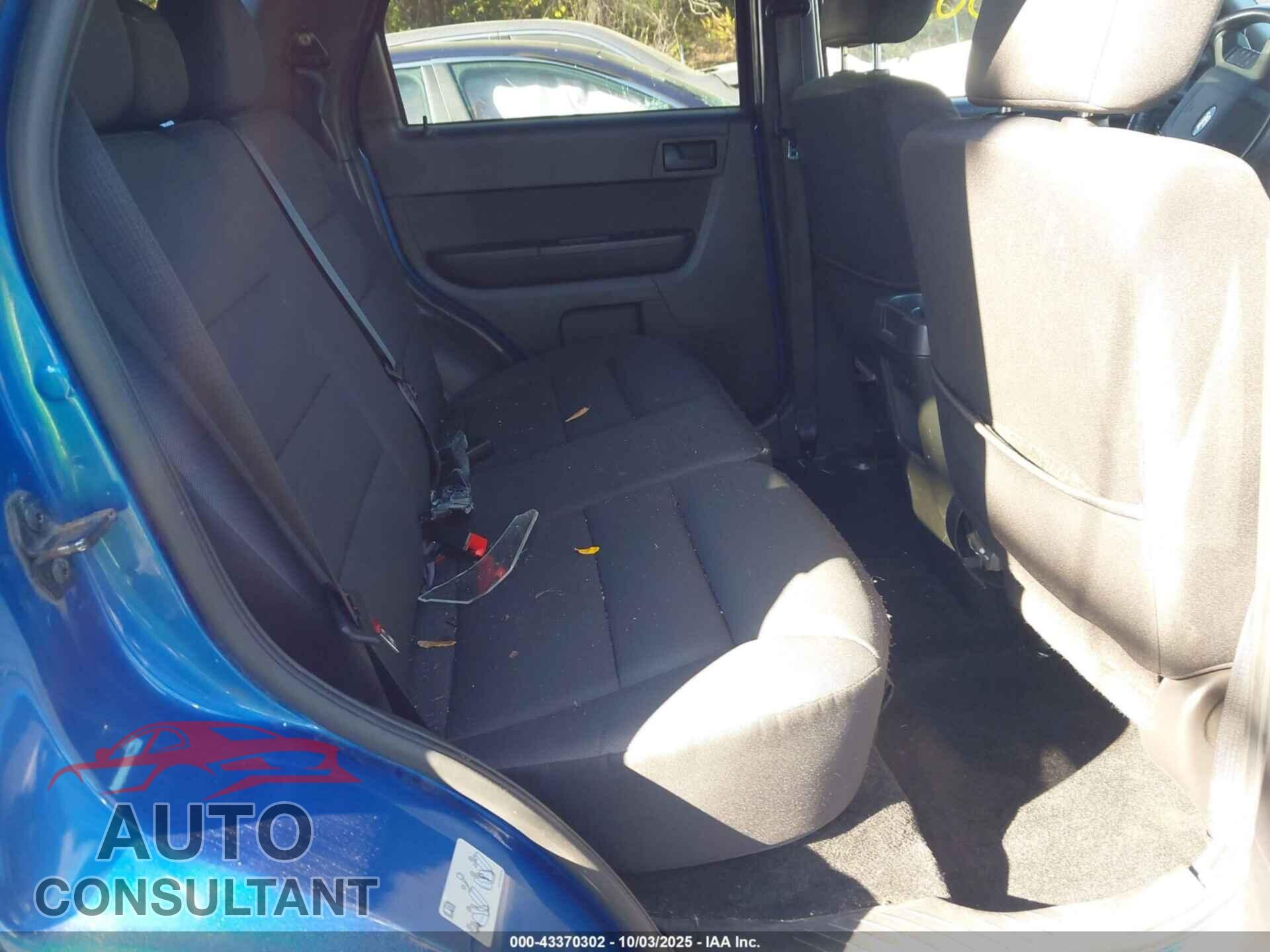 FORD ESCAPE 2011 - 1FMCU9D74BKA51842