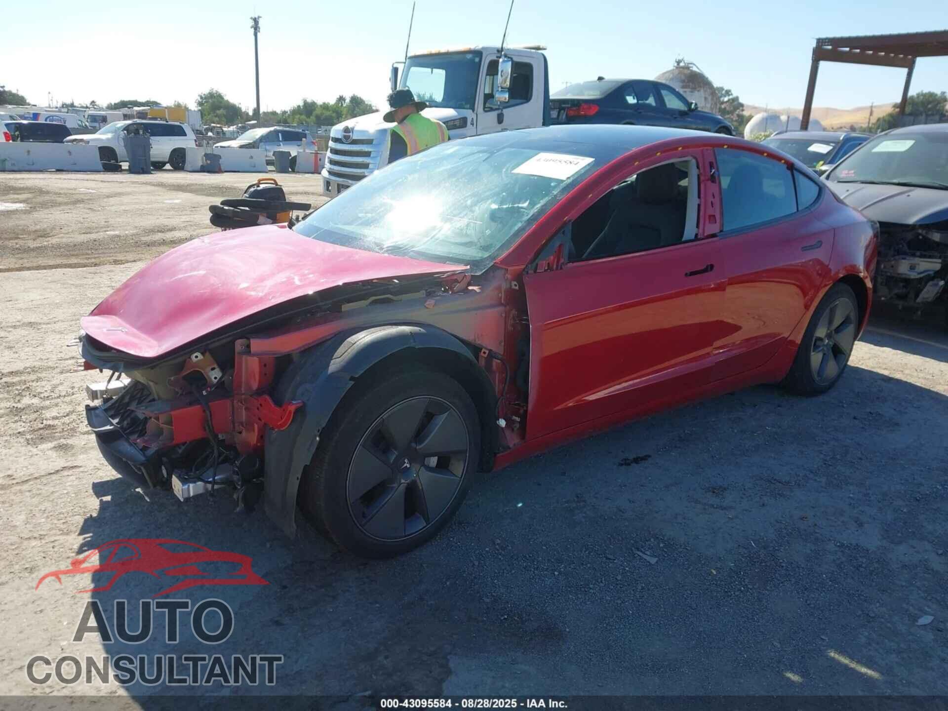 TESLA MODEL 3 2021 - 5YJ3E1EB8MF998985