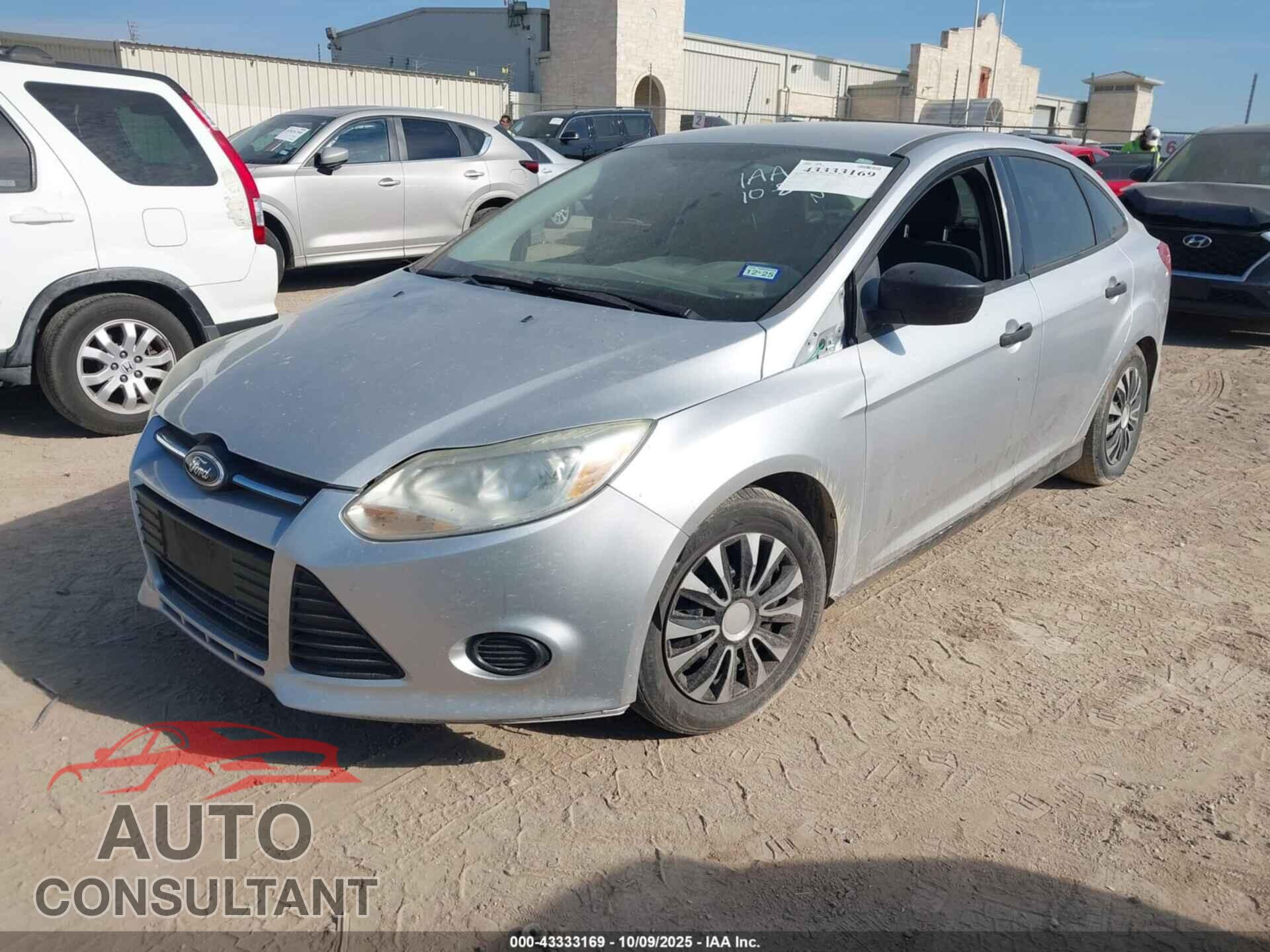 FORD FOCUS 2012 - 1FAHP3E2XCL415166