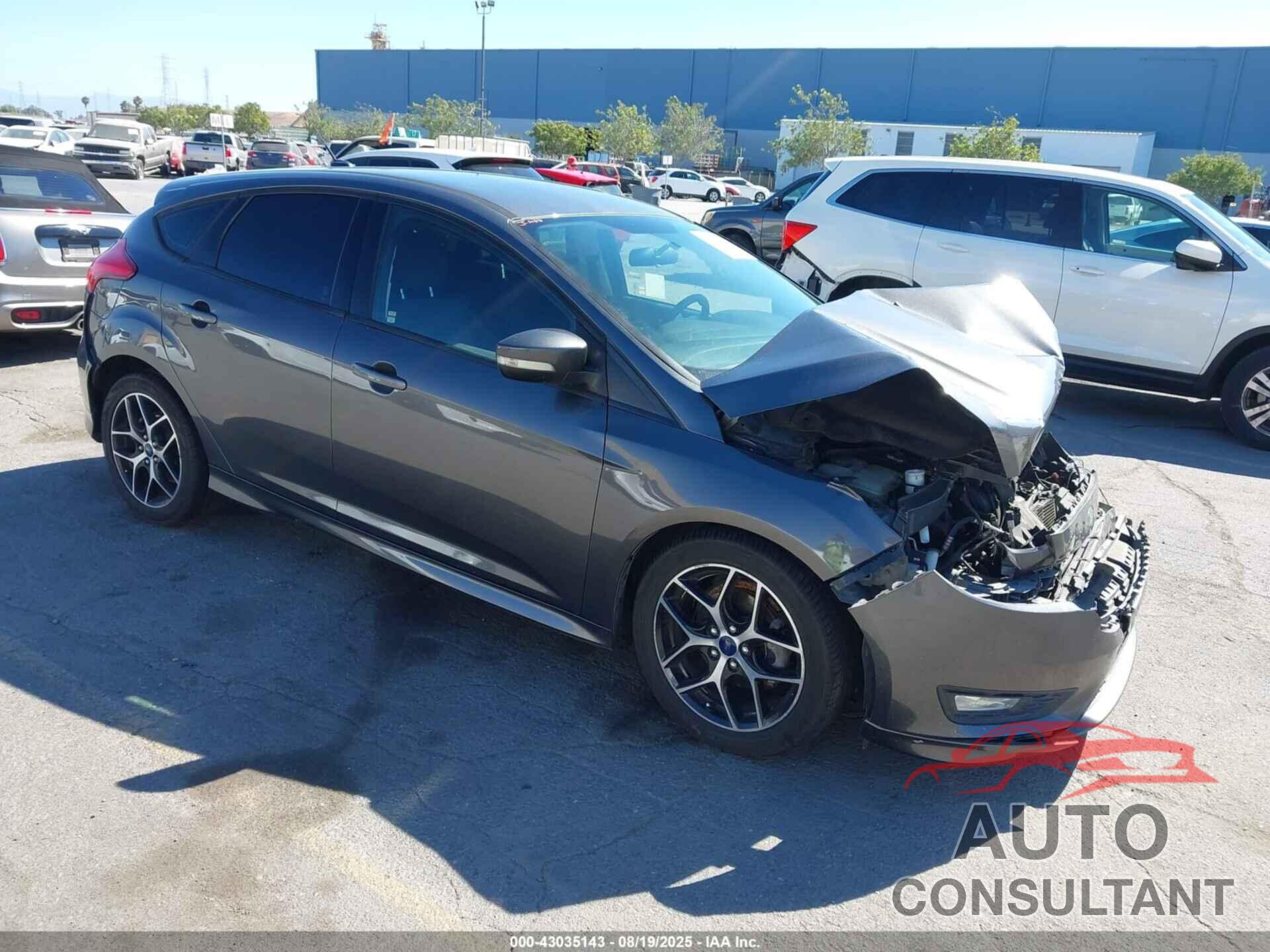 FORD FOCUS 2015 - 1FADP3K23FL209419