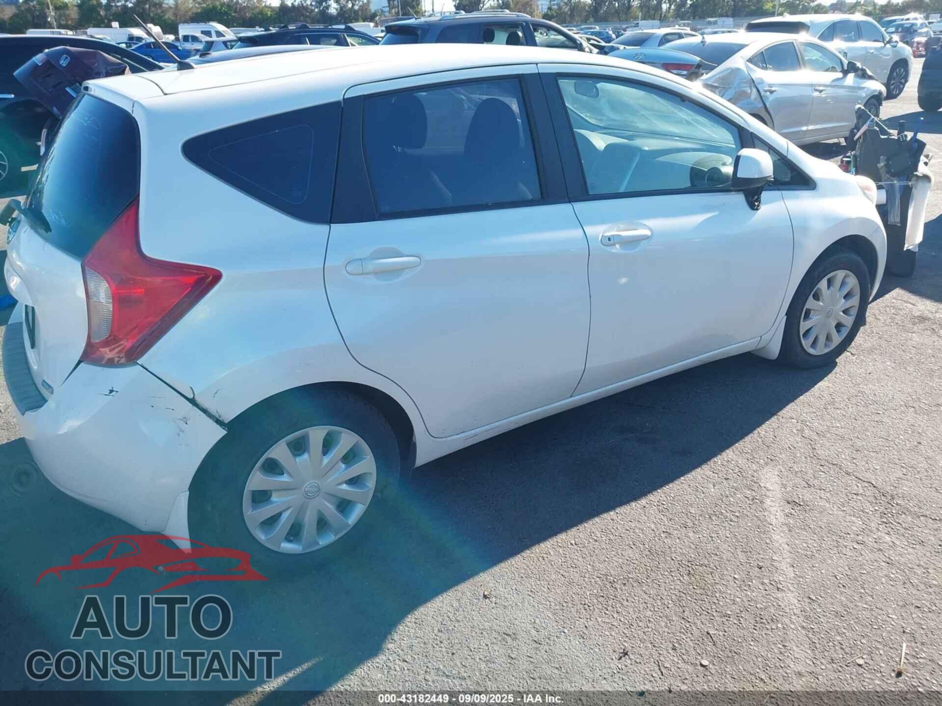 NISSAN VERSA NOTE 2014 - 3N1CE2CP8EL394007