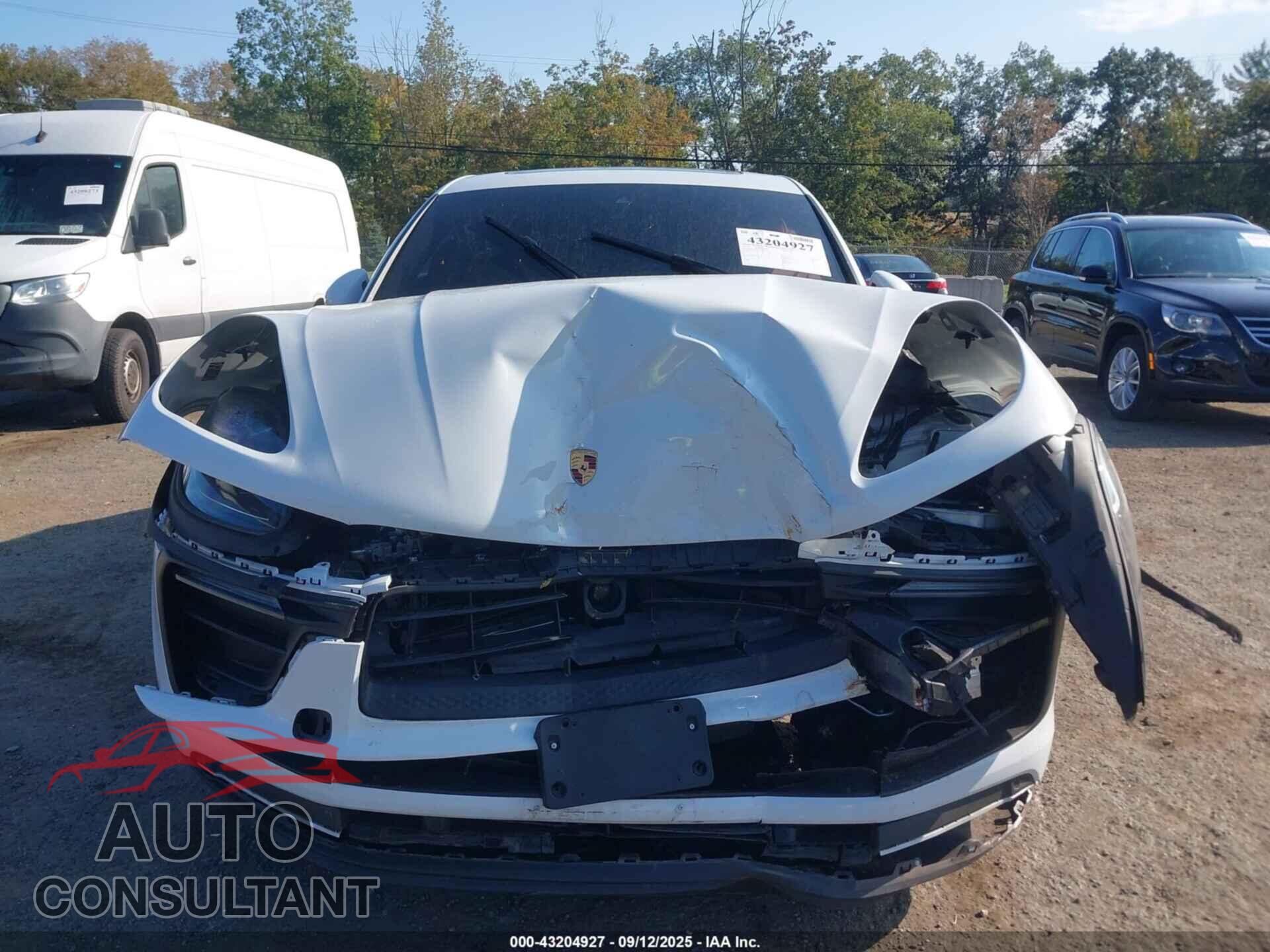PORSCHE MACAN 2024 - WP1AA2A56RLB08446