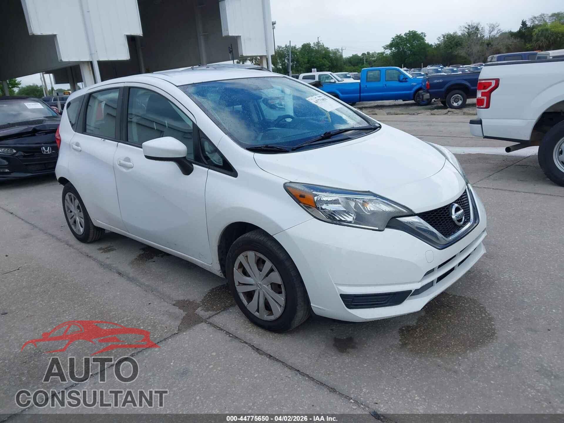 NISSAN VERSA NOTE 2017 - 3N1CE2CP6HL357719