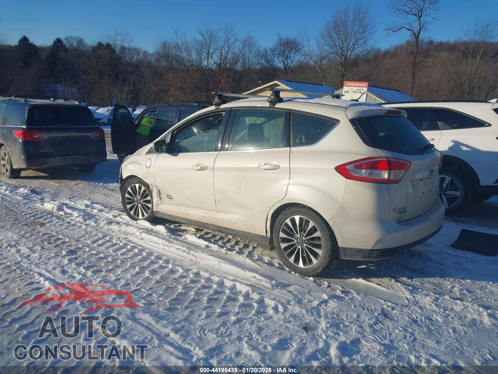 FORD C-MAX ENERGI 2017 - 1FADP5FU3HL105930