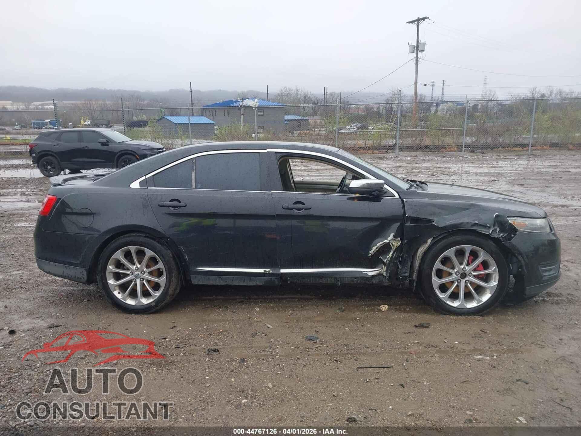 FORD TAURUS 2013 - 1FAHP2E85DG194665
