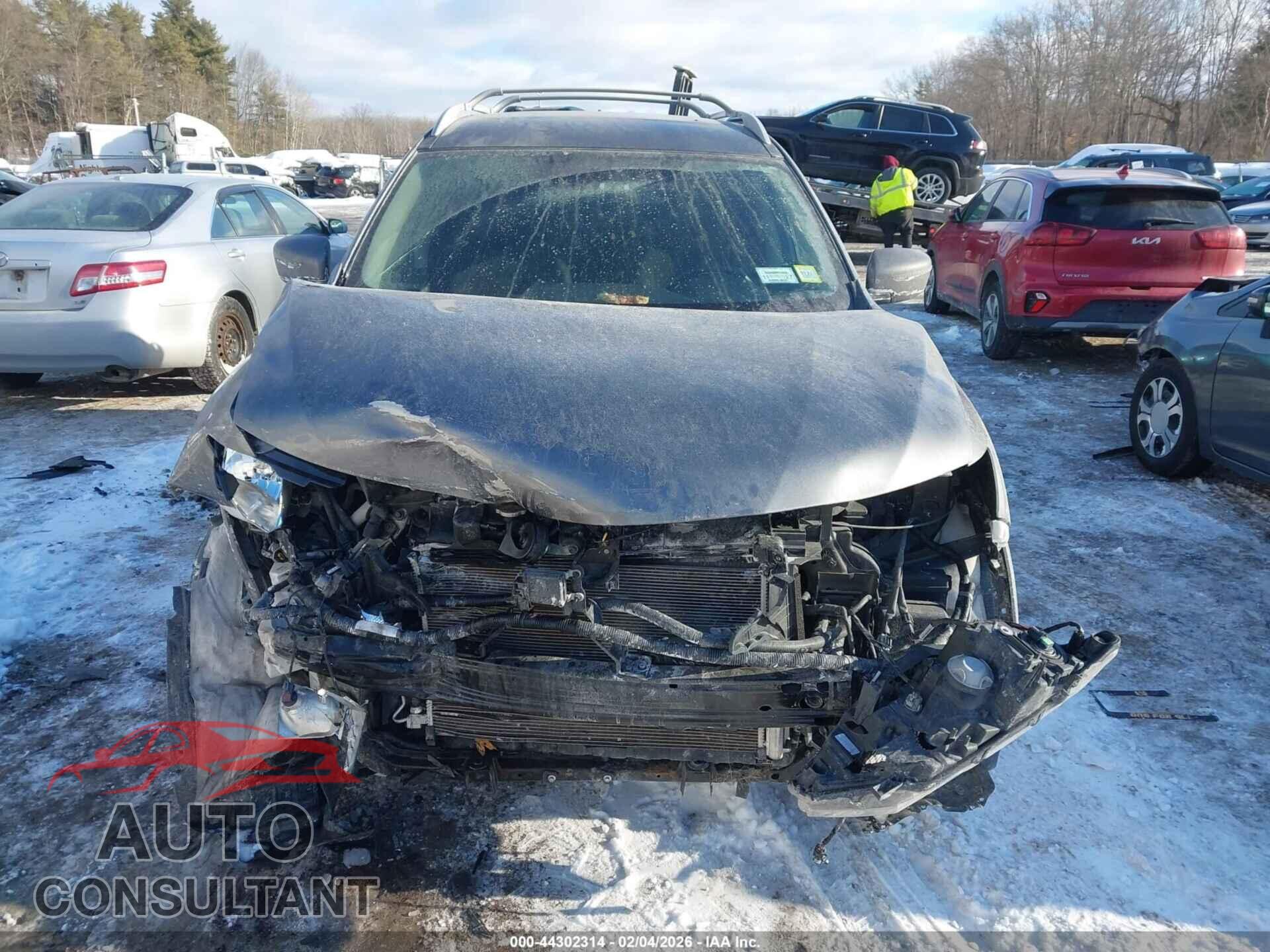 NISSAN ROGUE 2019 - 5N1AT2MV8KC831126