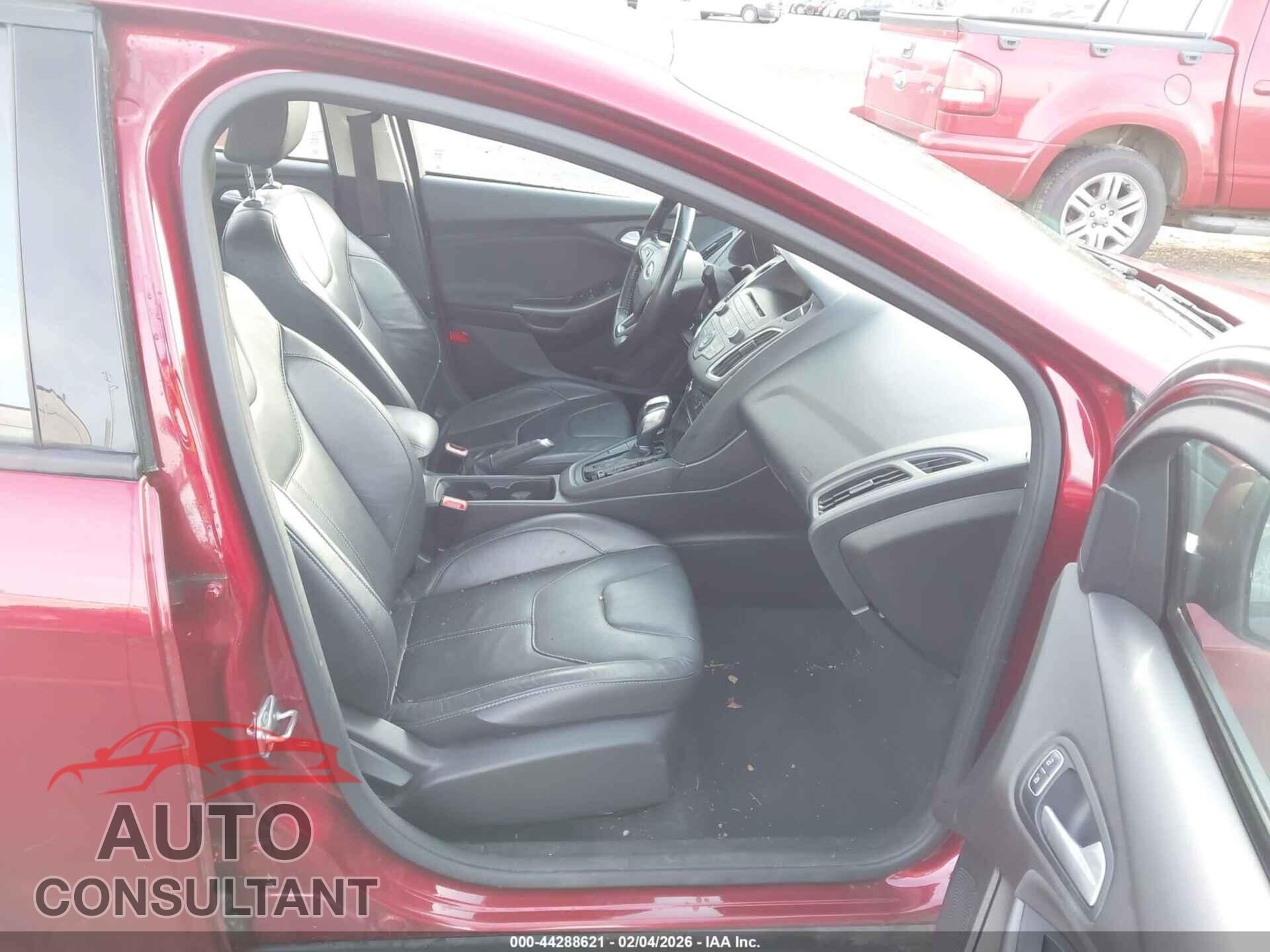 FORD FOCUS 2016 - 1FADP3F22GL237689