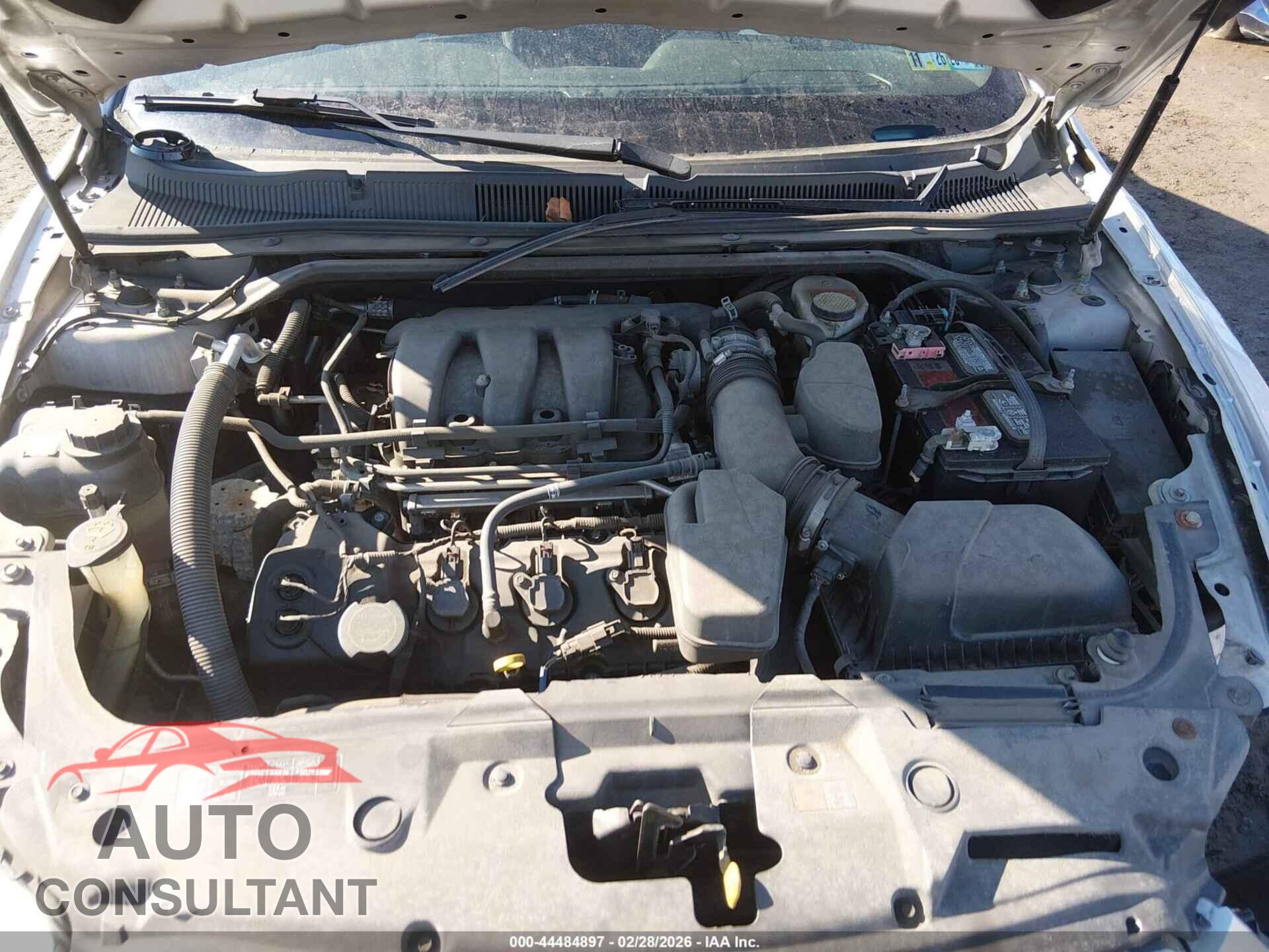 FORD TAURUS 2015 - 1FAHP2F82FG171474