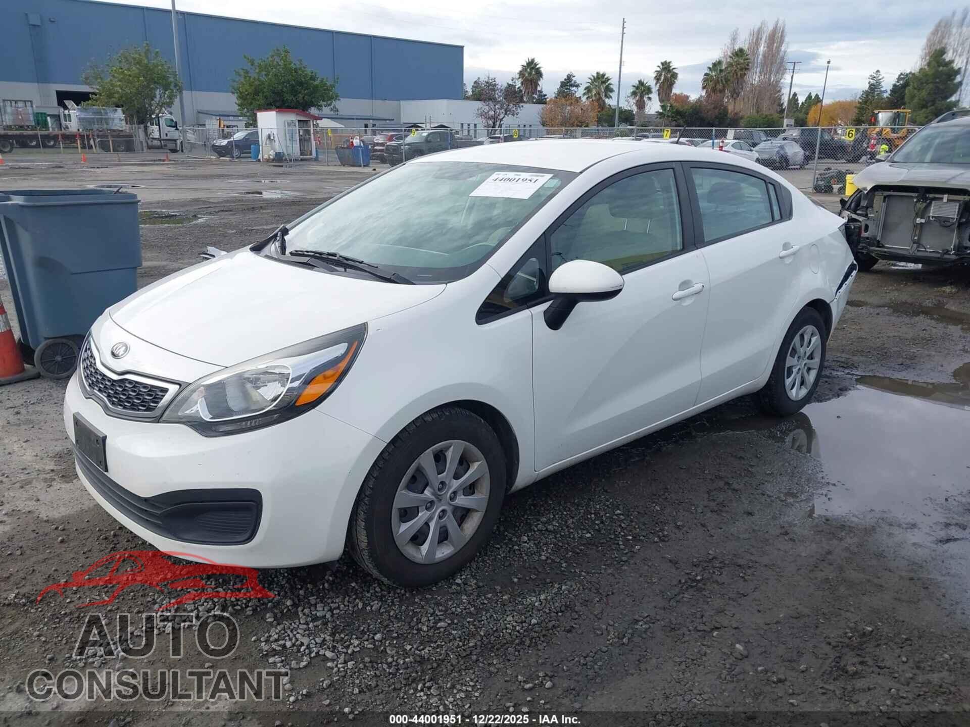 KIA RIO 2013 - KNADN4A3XD6283929