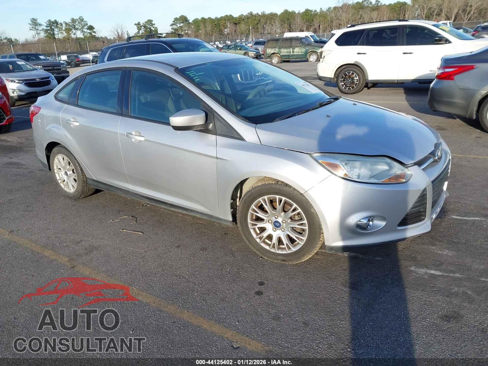 FORD FOCUS 2012 - 1FAHP3F2XCL121006