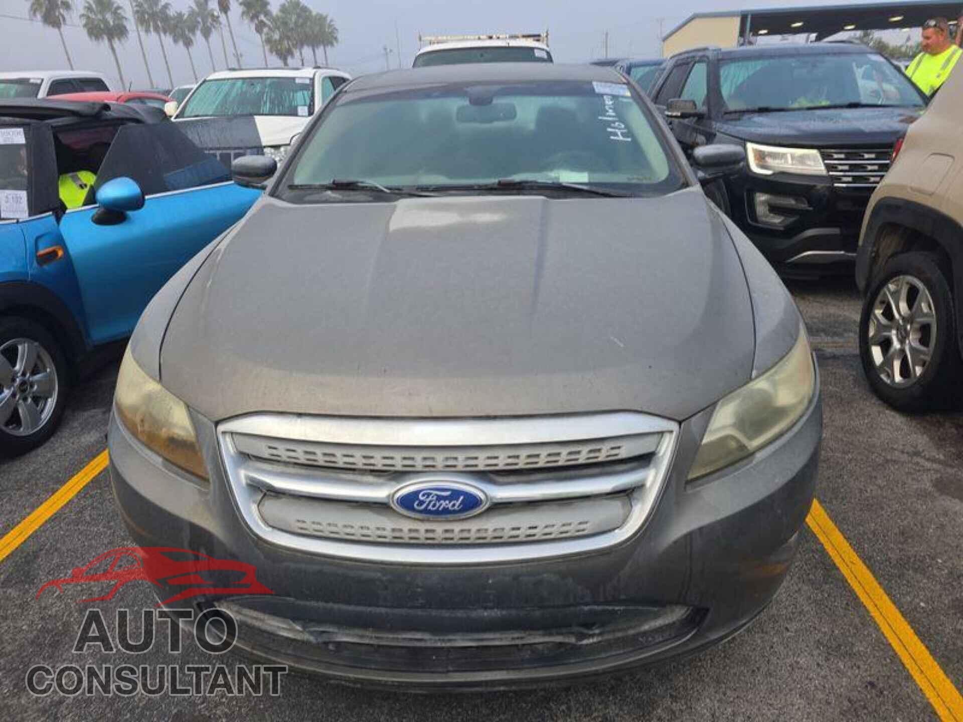 FORD TAURUS 2011 - 1FAHP2DW2BG190408