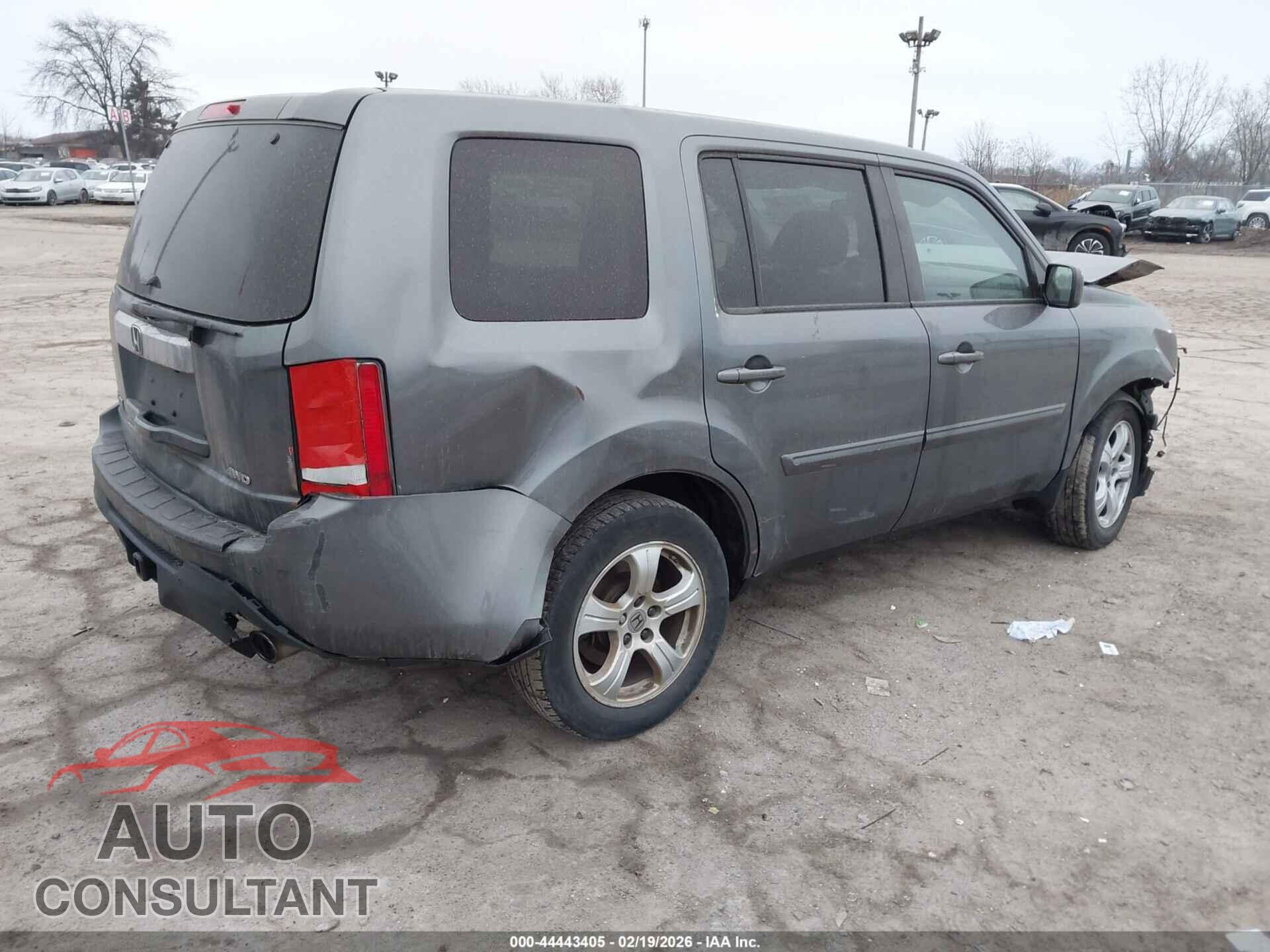 HONDA PILOT 2013 - 5FNYF4H50DB032463
