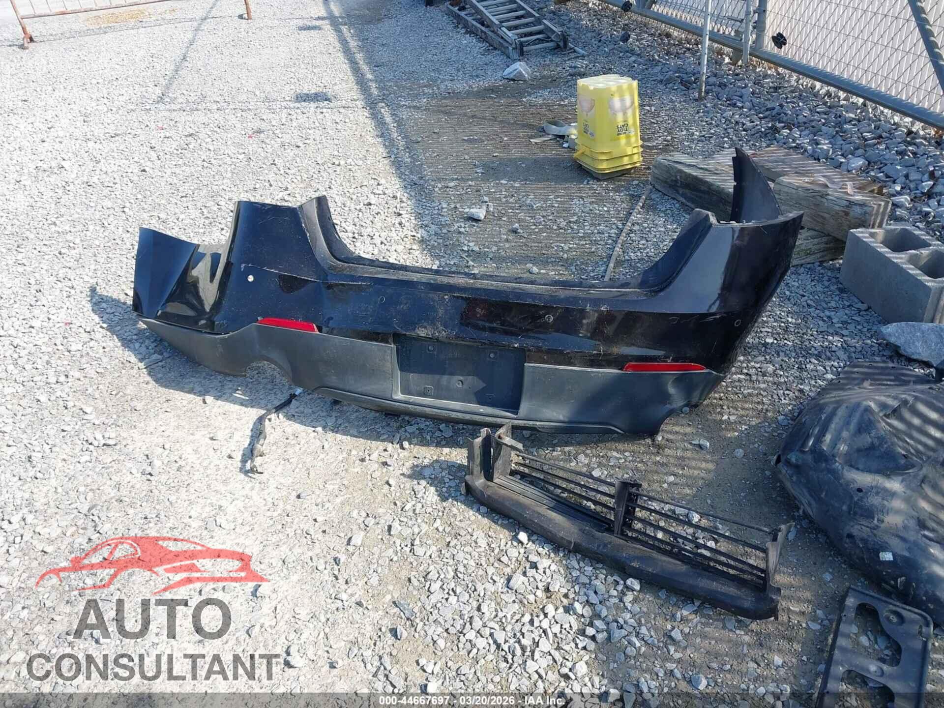 FORD TAURUS 2013 - 1FAHP2F80DG193020