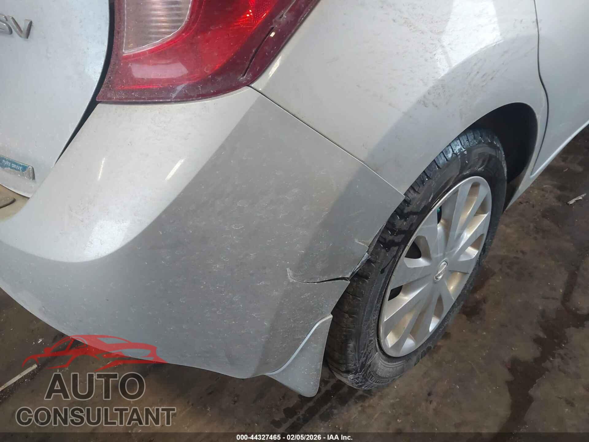 NISSAN VERSA NOTE 2015 - 3N1CE2CP3FL446497