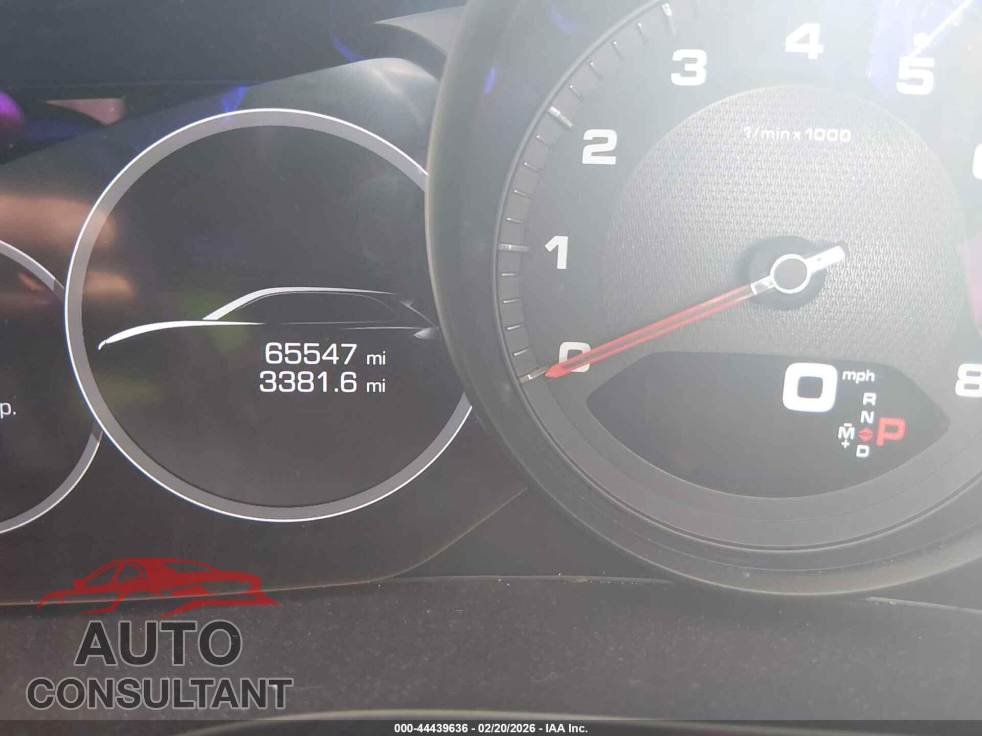 PORSCHE CAYENNE 2019 - WP1AA2AY3KDA16351