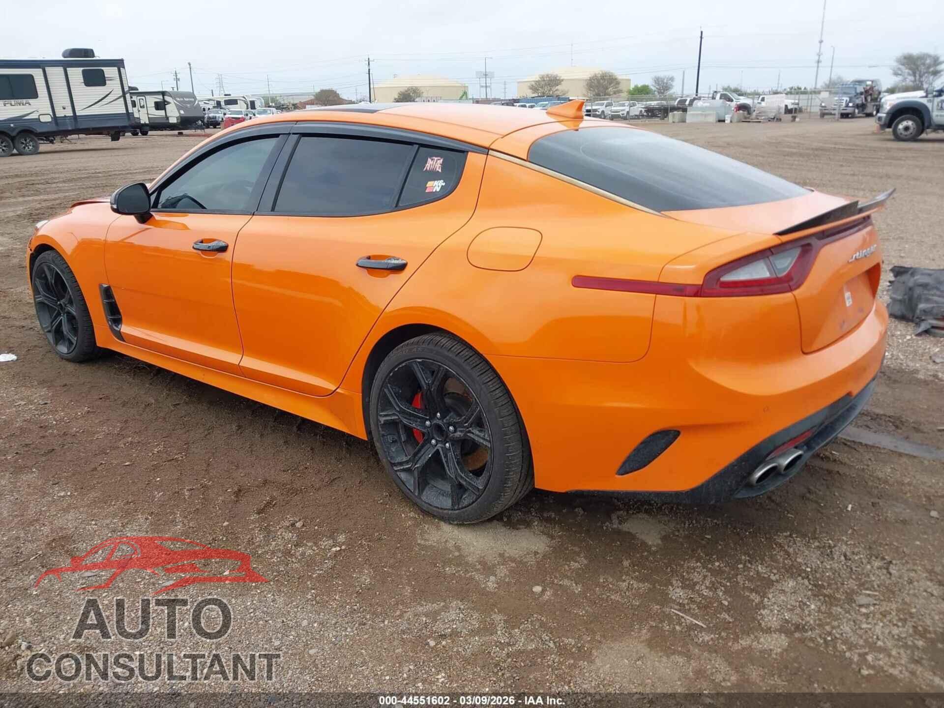 KIA STINGER 2019 - KNAE35LC4K6070422