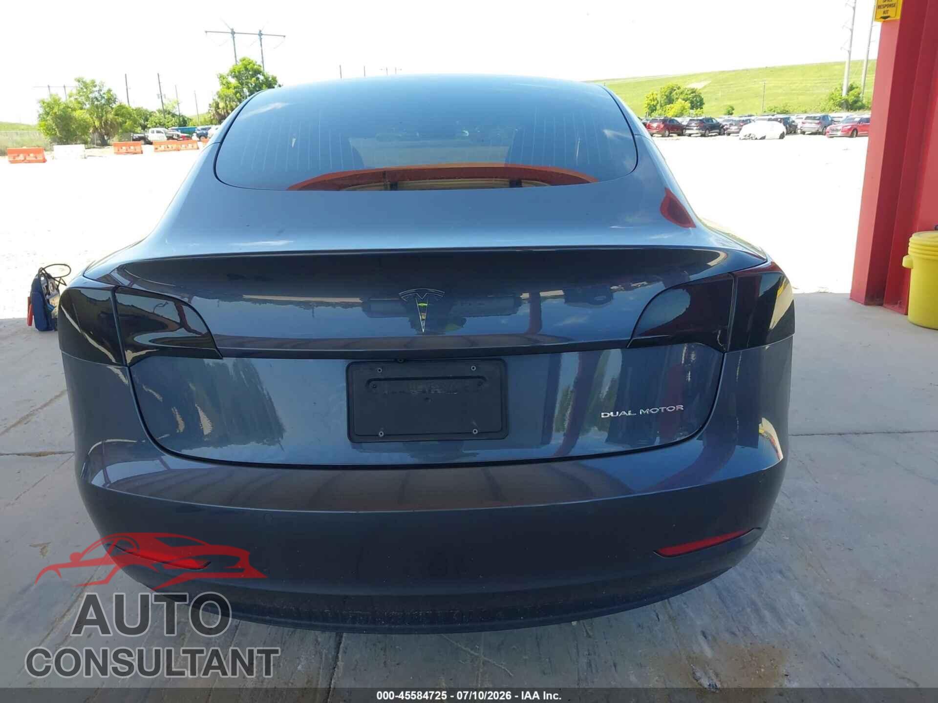 TESLA MODEL 3 2020 - 5YJ3E1EB2LF774870
