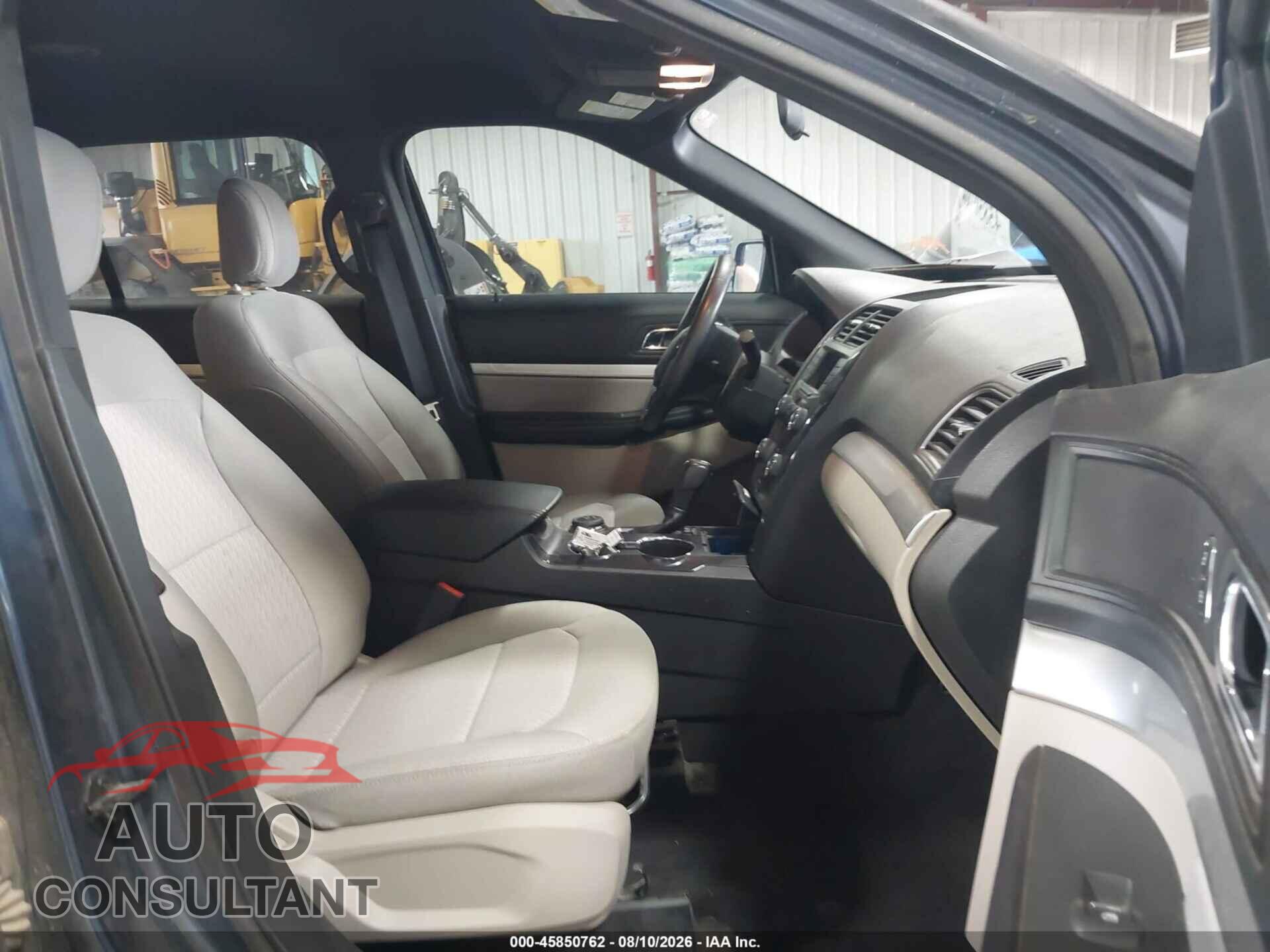 FORD EXPLORER 2018 - 1FM5K8B89JGB95358