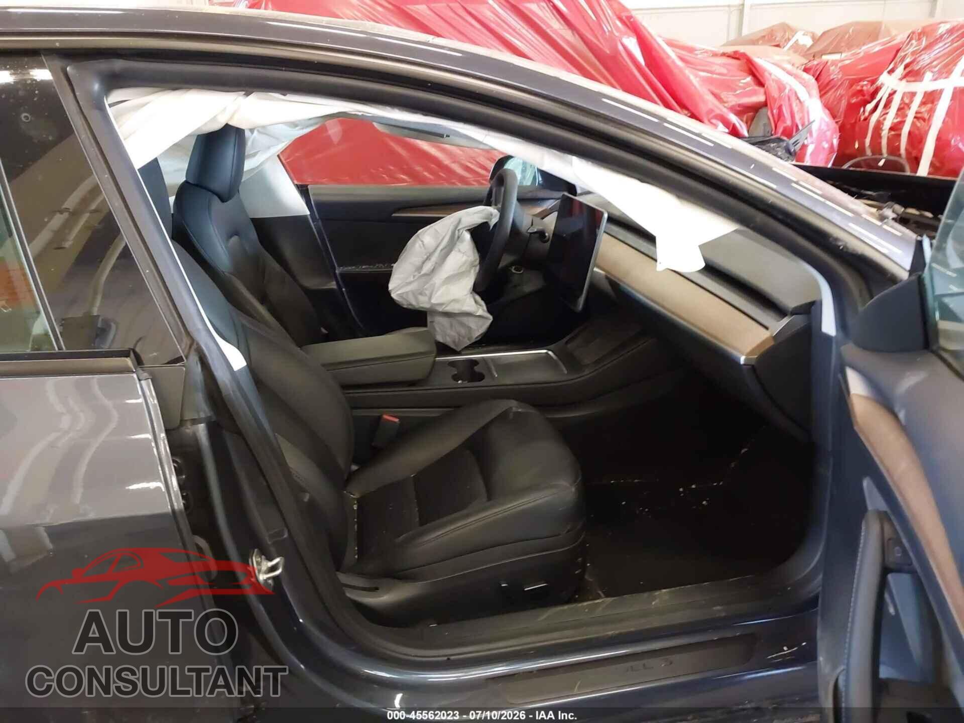 TESLA MODEL 3 2023 - 5YJ3E1EA0PF643708