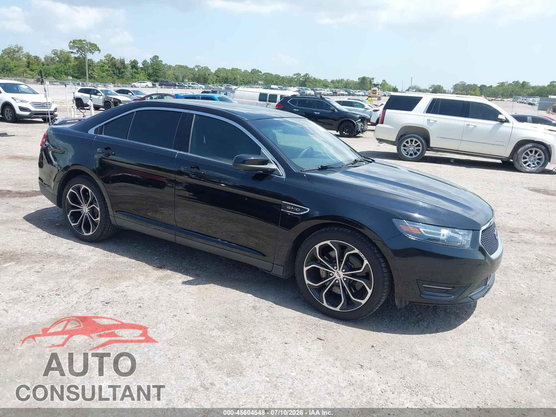 FORD TAURUS 2017 - 1FAHP2KT9HG120597