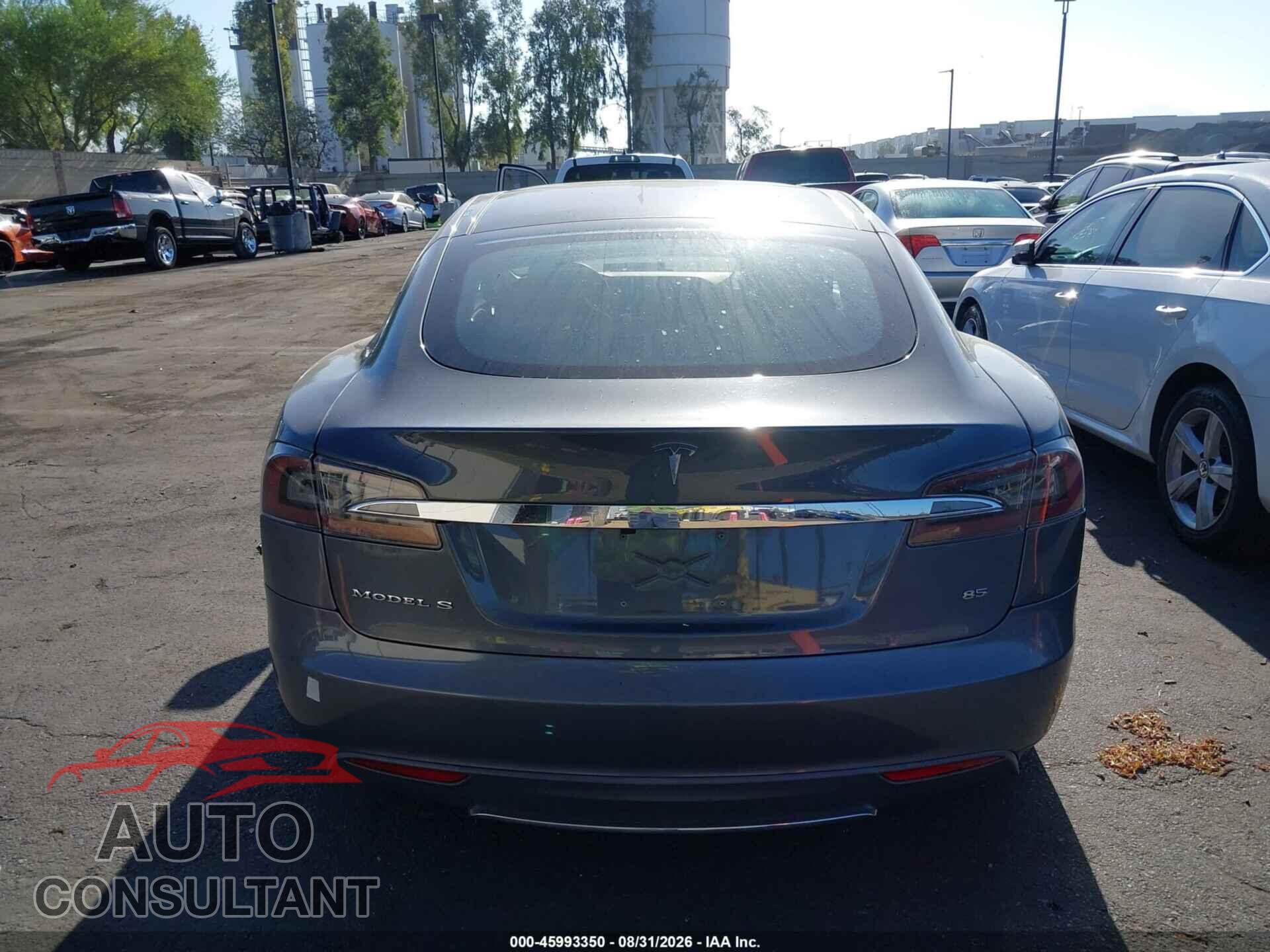 TESLA MODEL S 2013 - 5YJSA1CN5DFP10036