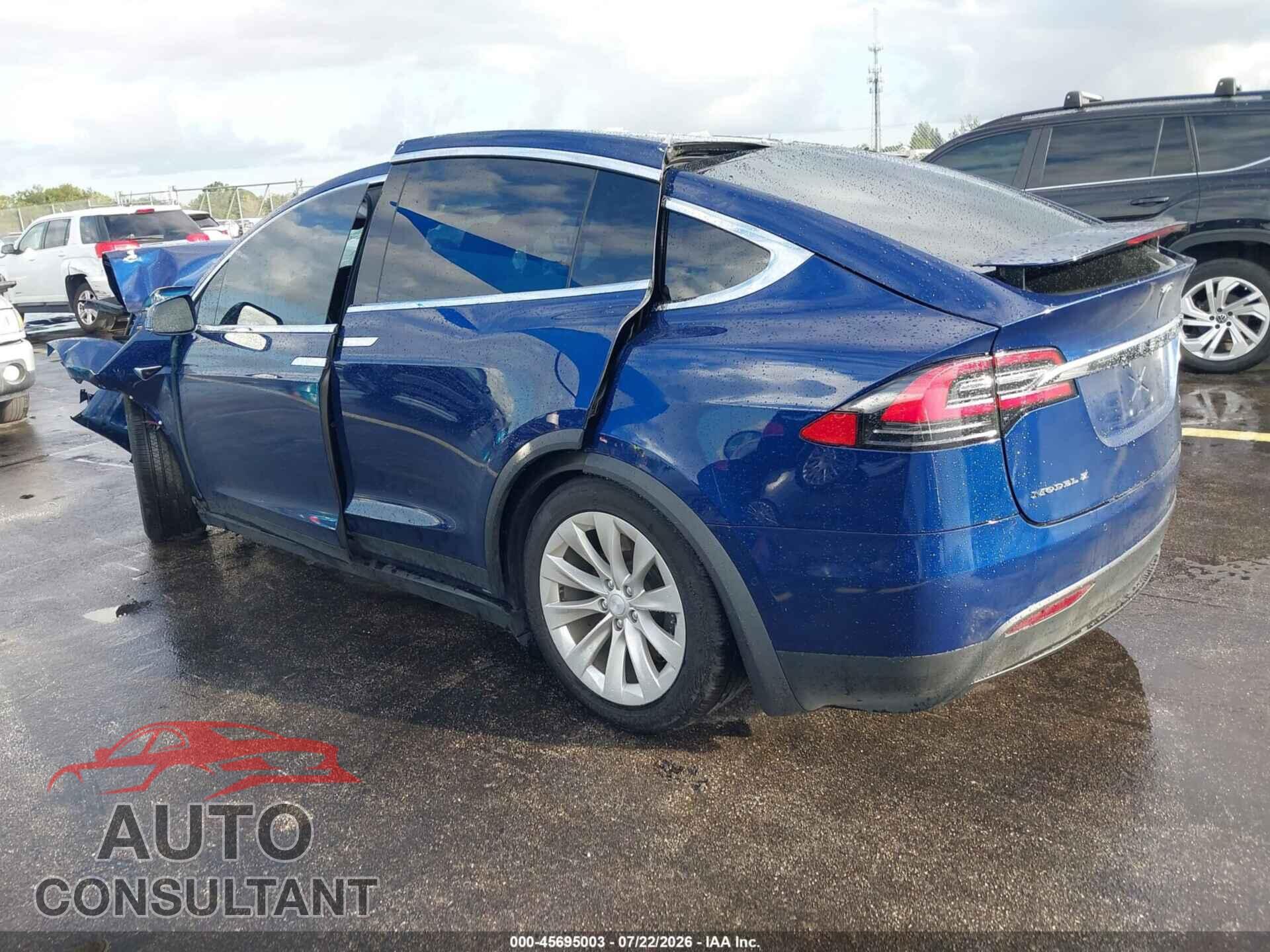 TESLA MODEL X 2018 - 5YJXCBE22JF089357