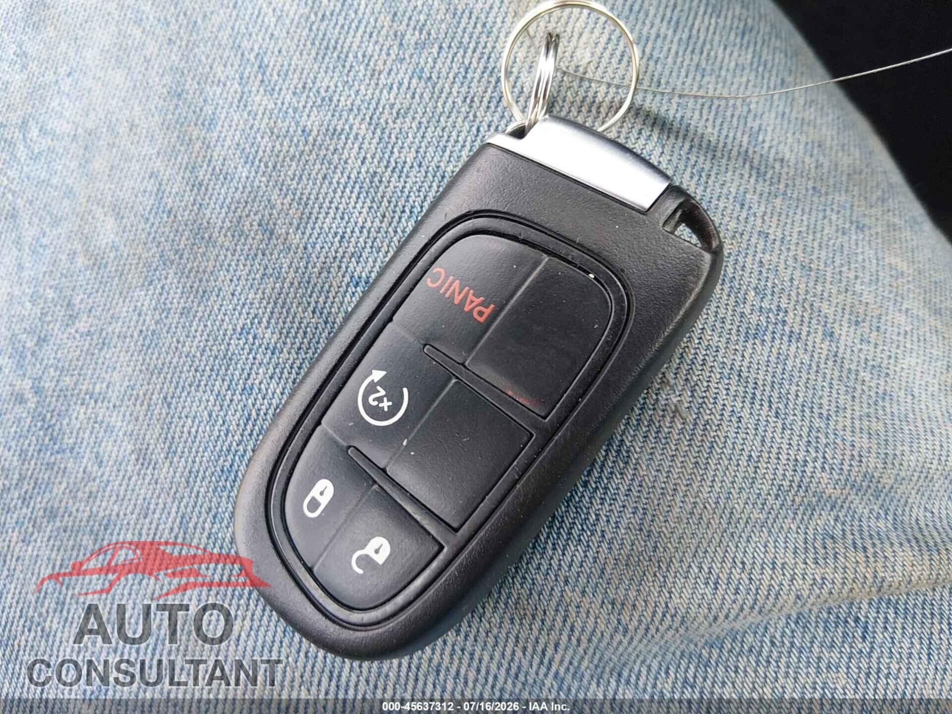 JEEP CHEROKEE 2019 - 1C4PJMLB0KD105357